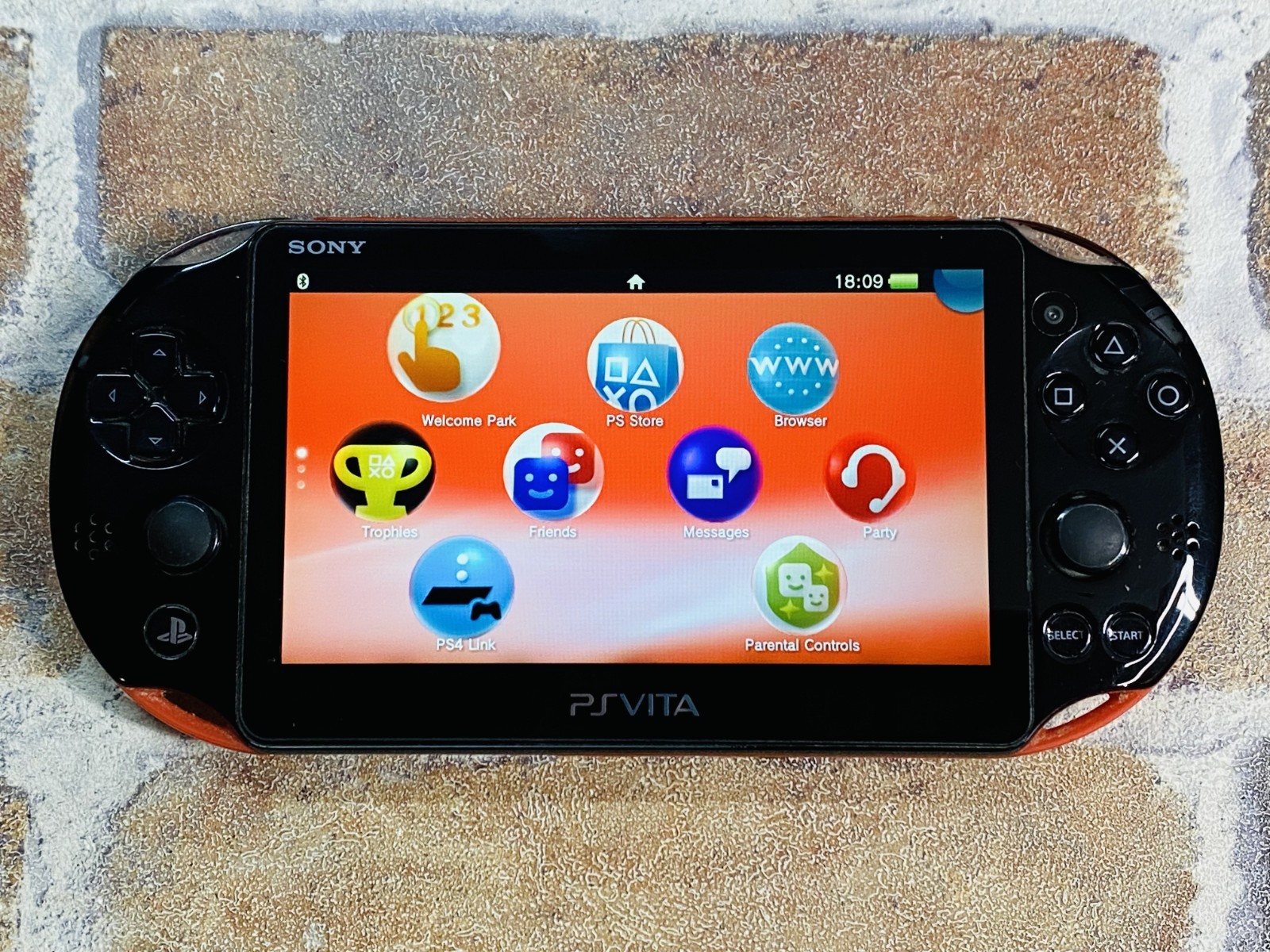 PS Vita Red Black PCH 2000 SONY PlayStation Japan 8GB Memory Charger Tested EX P