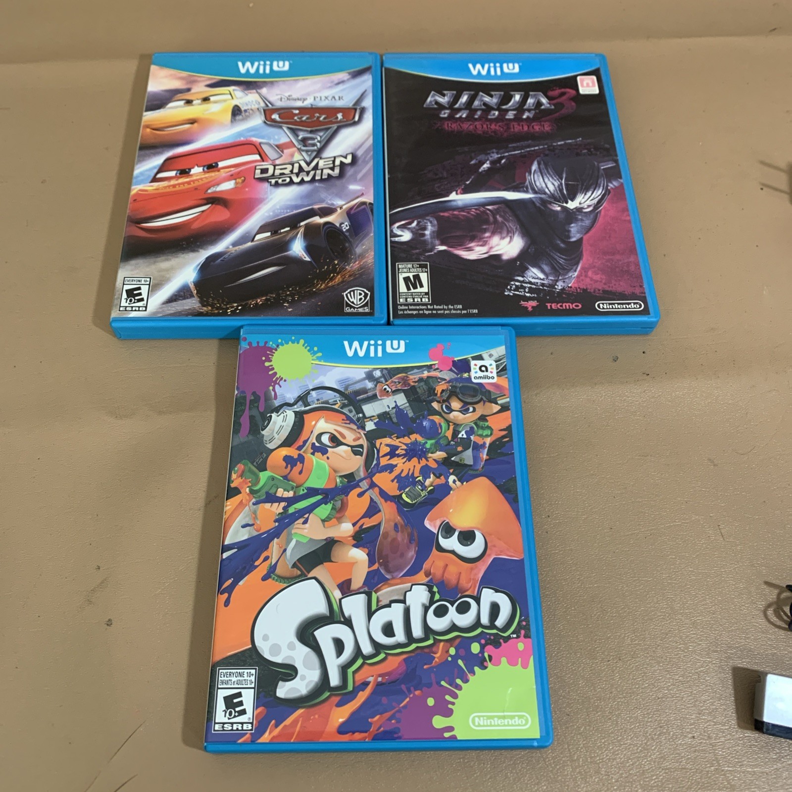 Nintendo Wii U Black 32 GB System Console Bundle With 3 Games TESTED WORKING