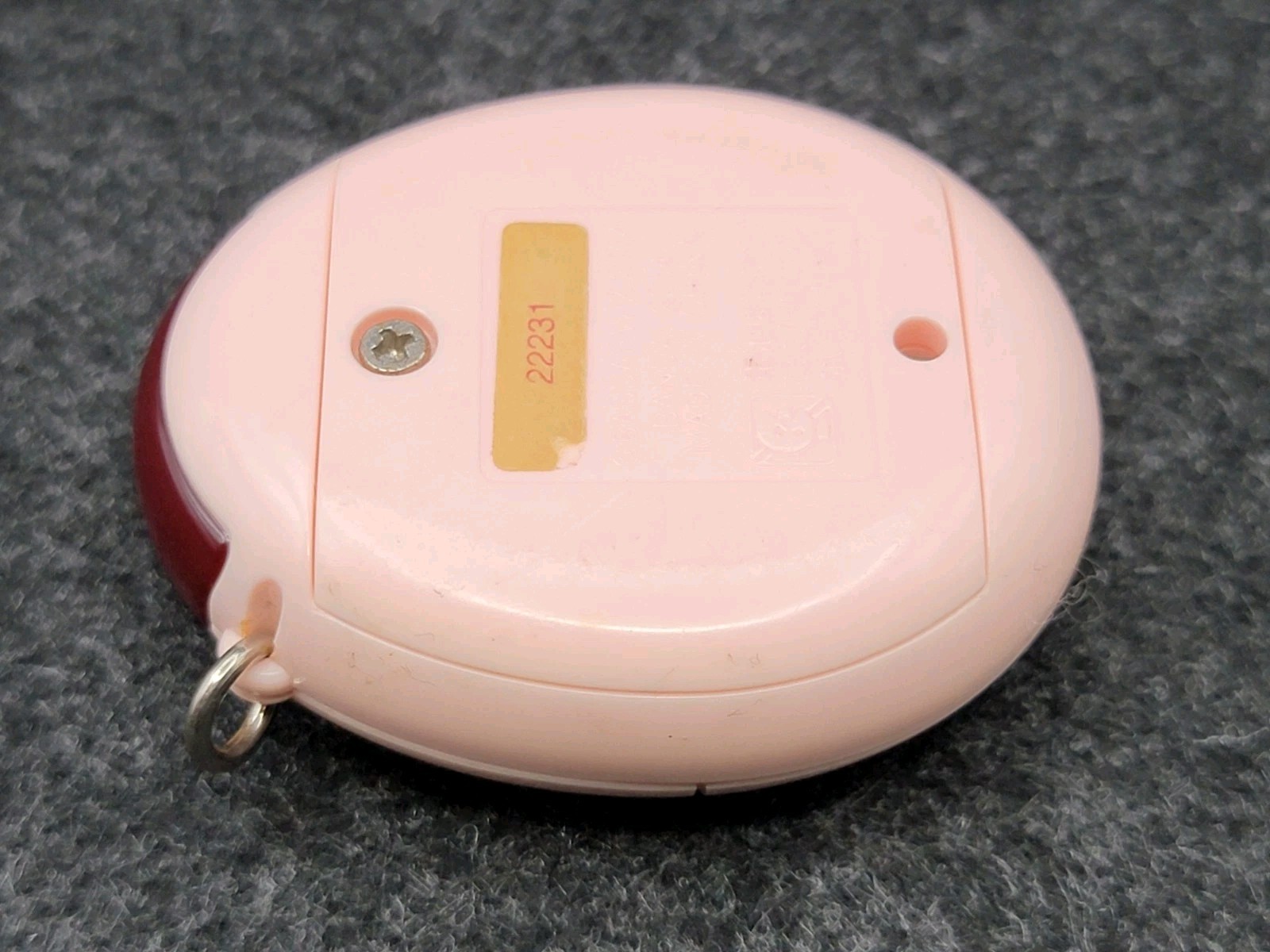 Kaettekita Tamagotch PLUS Handheld Console PINK Tamagocchi 22231 Bandai