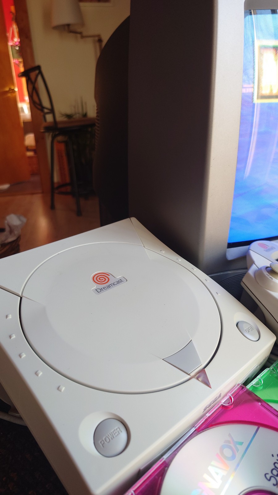Sega Dreamcast Console + controller, *NEW CLOCK BATTERY* tested, working.
