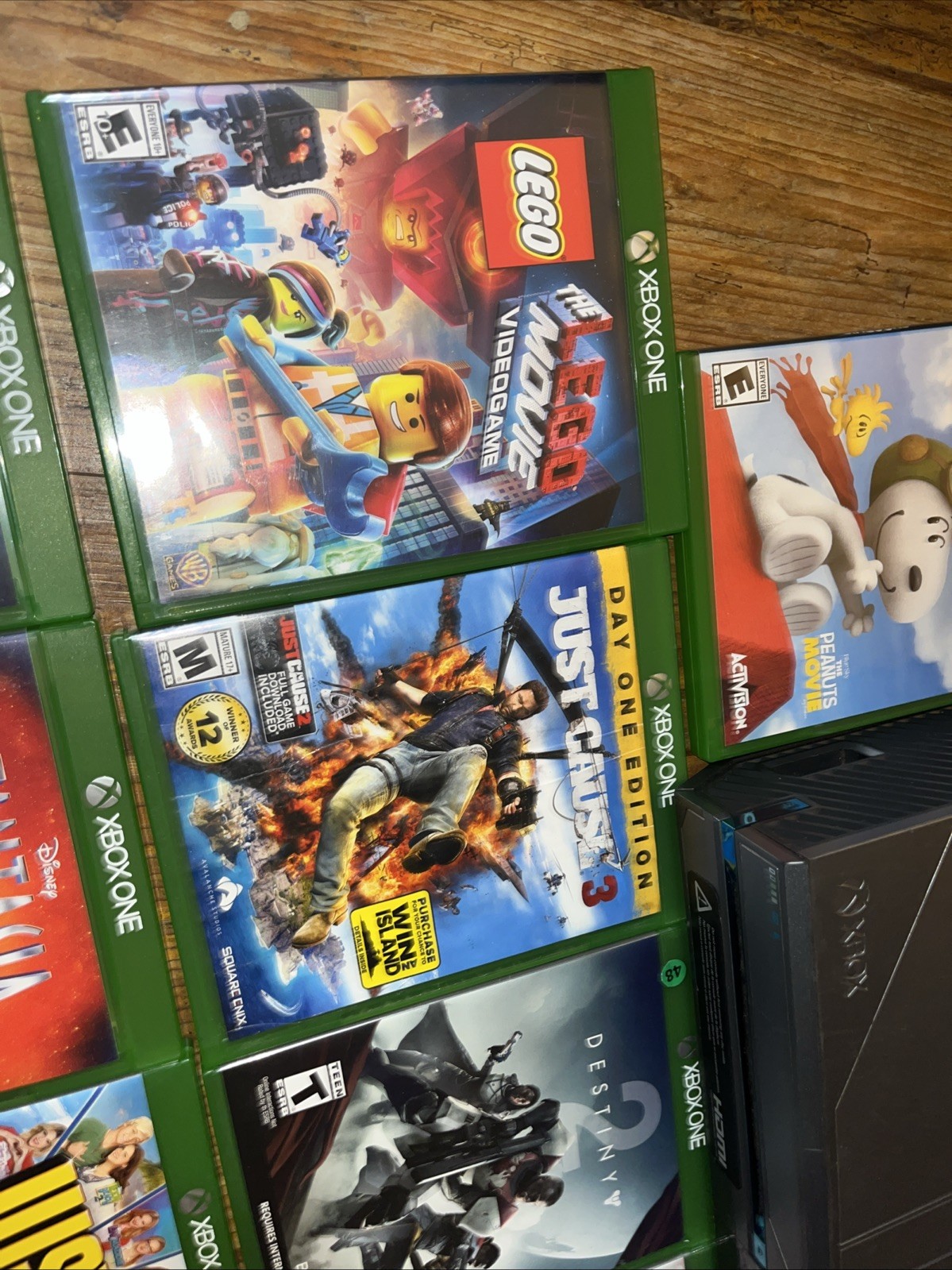 Xbox One Halo 5 Edition Console 1TB Bundle – Games Controllers