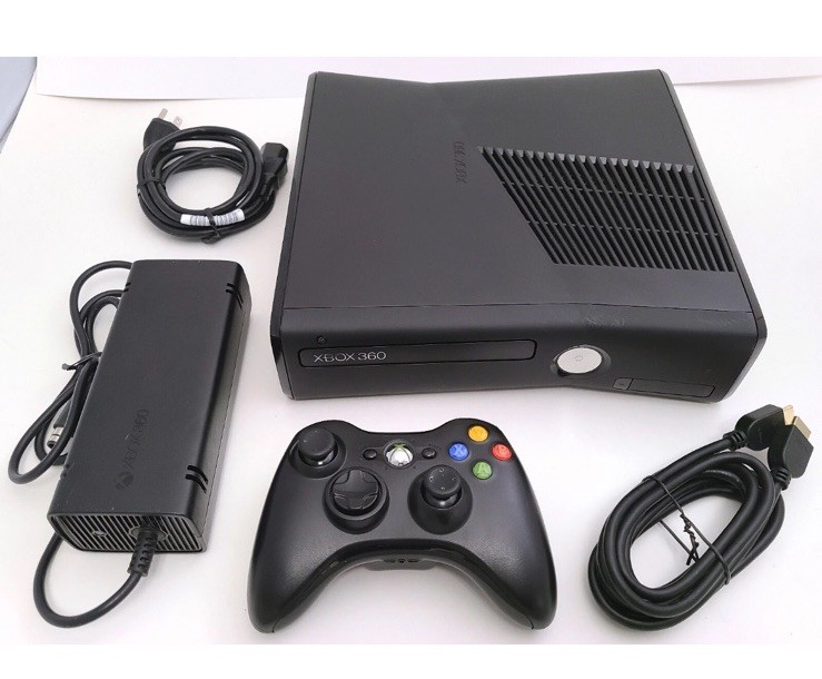 Microsoft XBox 360 S Slim 250GB Black Video Game Console System 360S Bundle