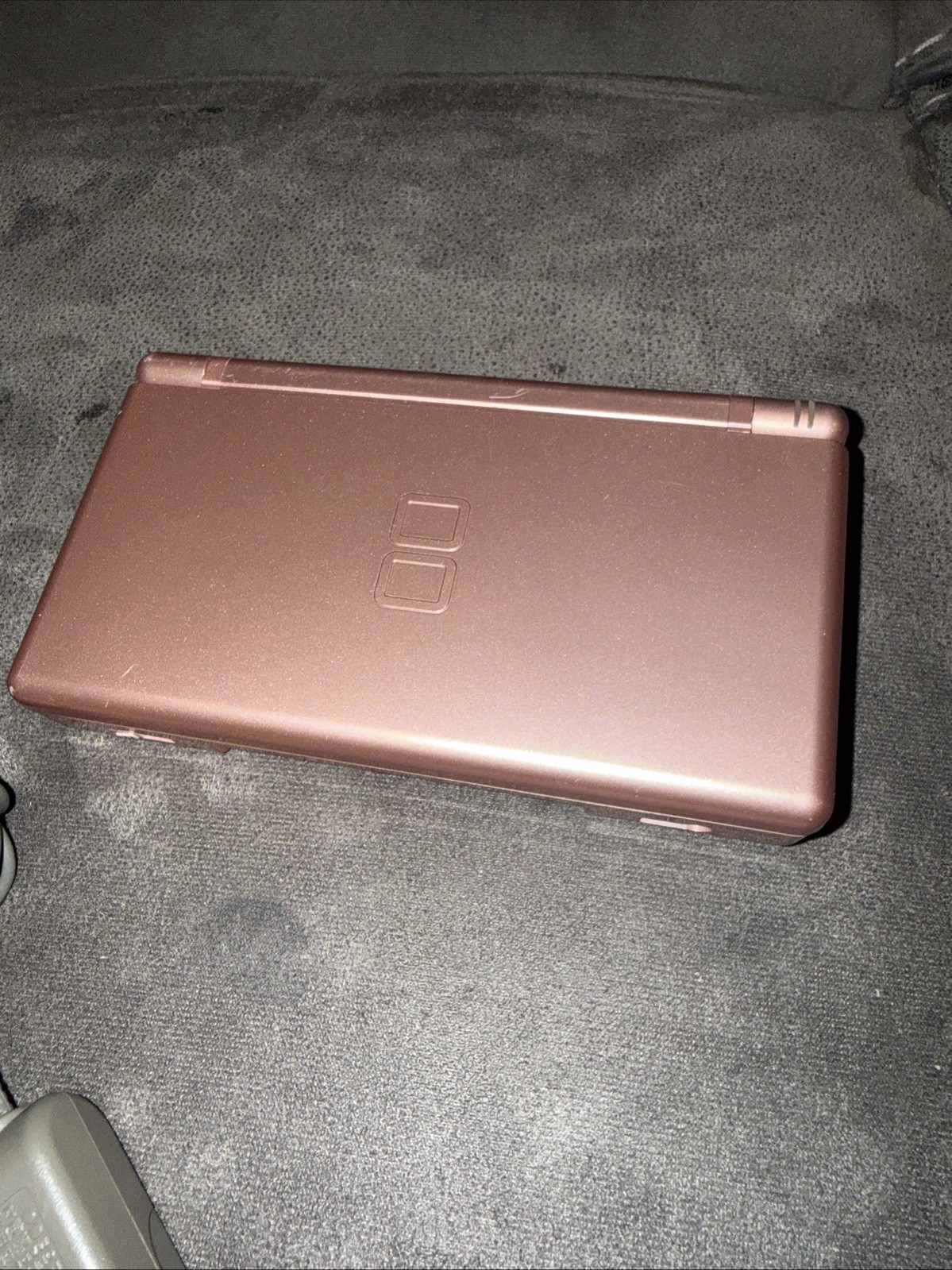 Nintendo DS Lite Handheld Game Console USG-001 Metallic Rose w Charger – Tested