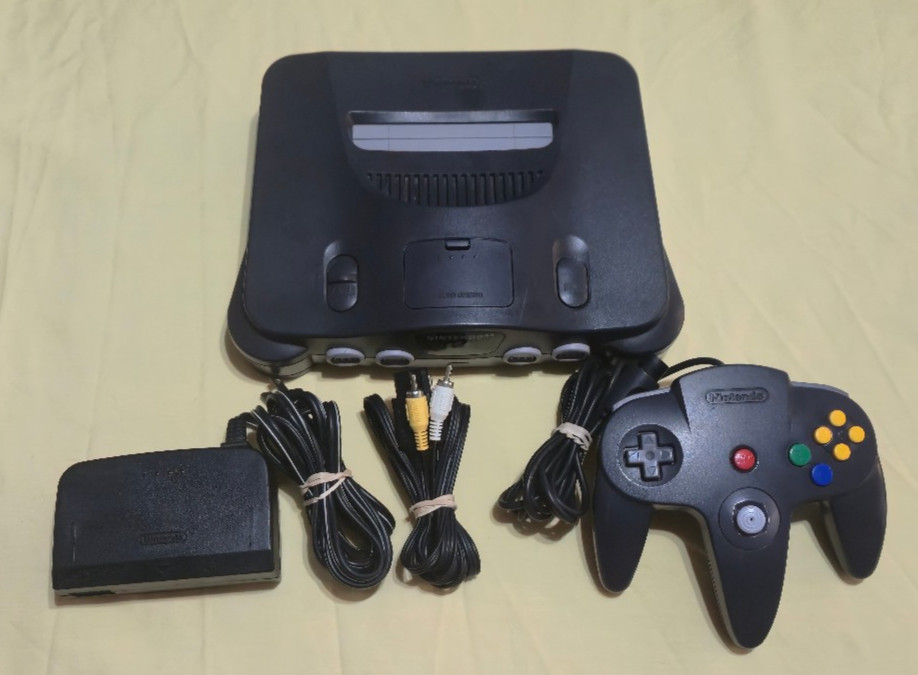 Nintendo 64 N64 Console NUS-001 (USA) Bundle w/ Controller And Cables TESTED