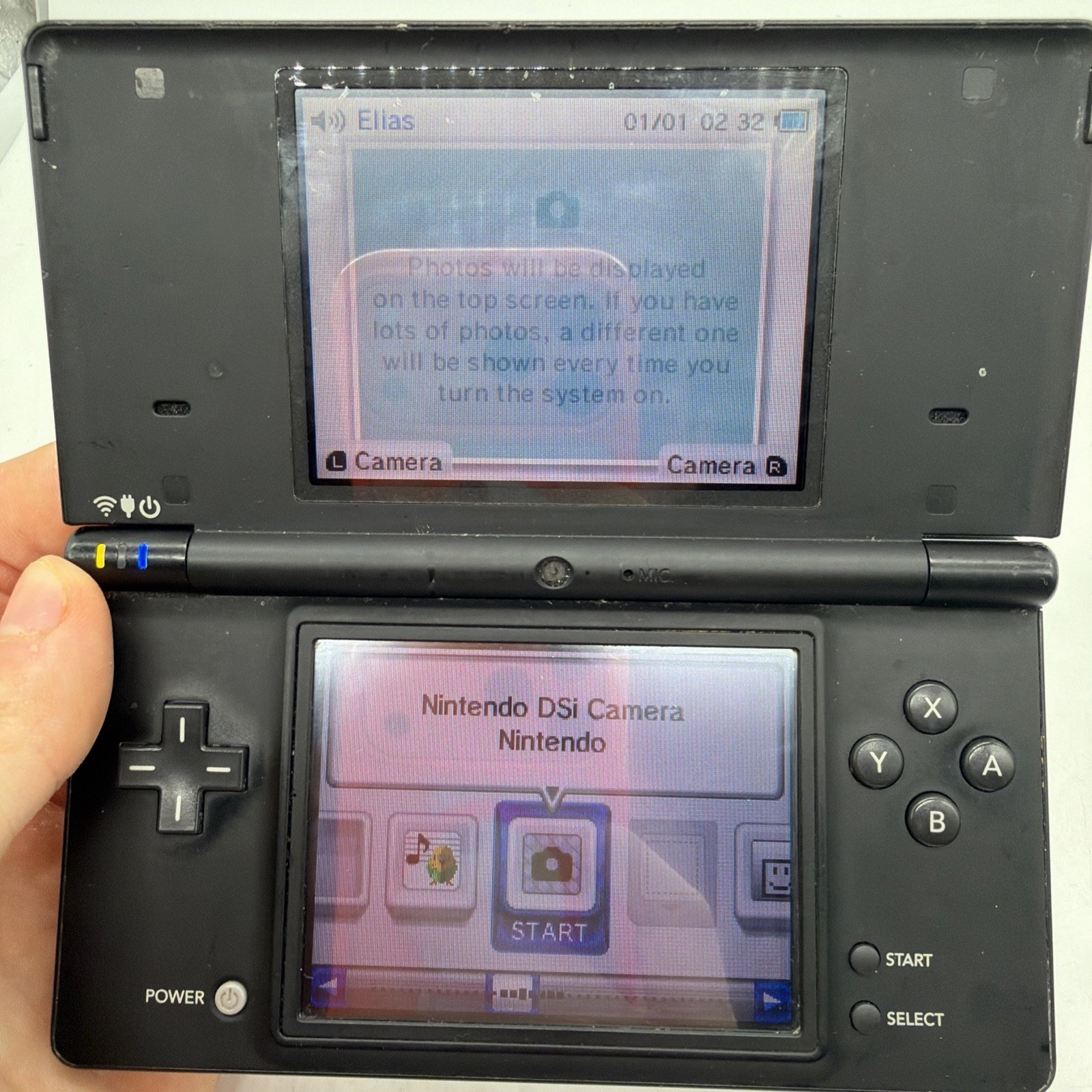Matte Black Nintendo DSi Handheld Console charger