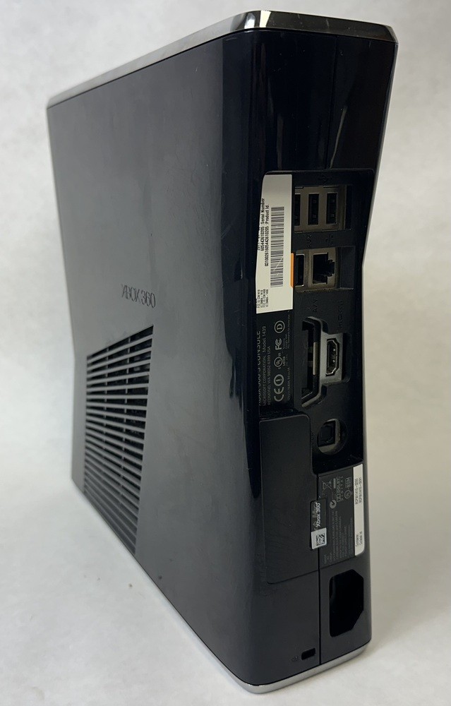 Microsoft Xbox 360 S, 1439, 4GB, Tested and In Working Condition, 1 Controller