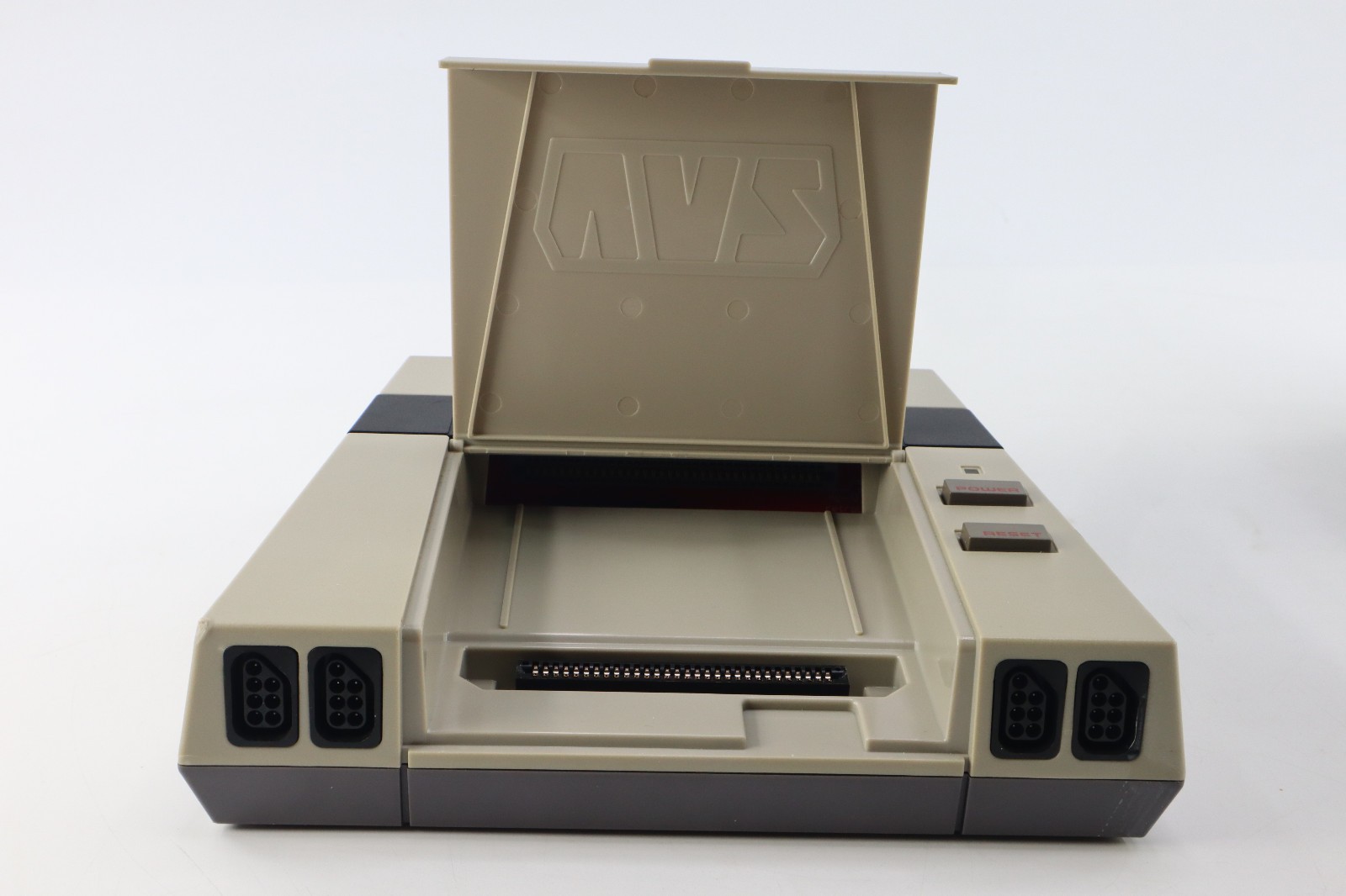RetroUSB AVS Model RET-AVS W/ Power Cable, 2 OEM NES Controllers & 8 Game Lot