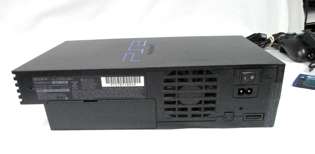 Sony Playstation II PS2 with Controller & 2 8MB Memory Cards Video Game System