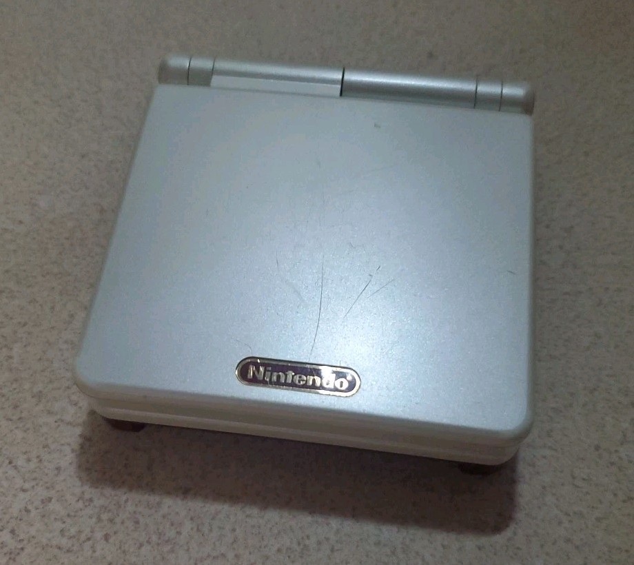 Gameboy Advance Sp Famicom Special Edition