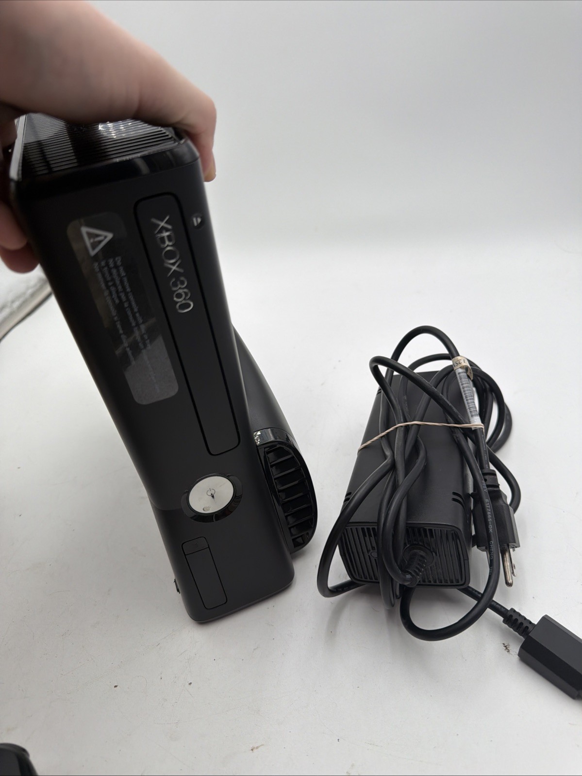 Microsoft Xbox 360 S 4GB Console – Black (1439) Works- Tested