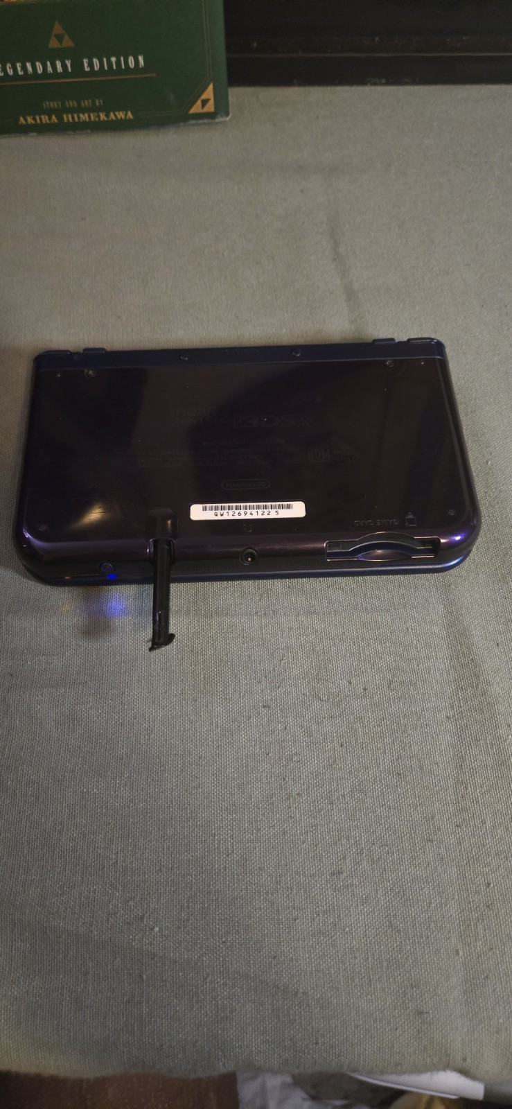 Nintendo New 3DS XL Galaxy Style Purple/Black 4GB 3D Capable Handheld