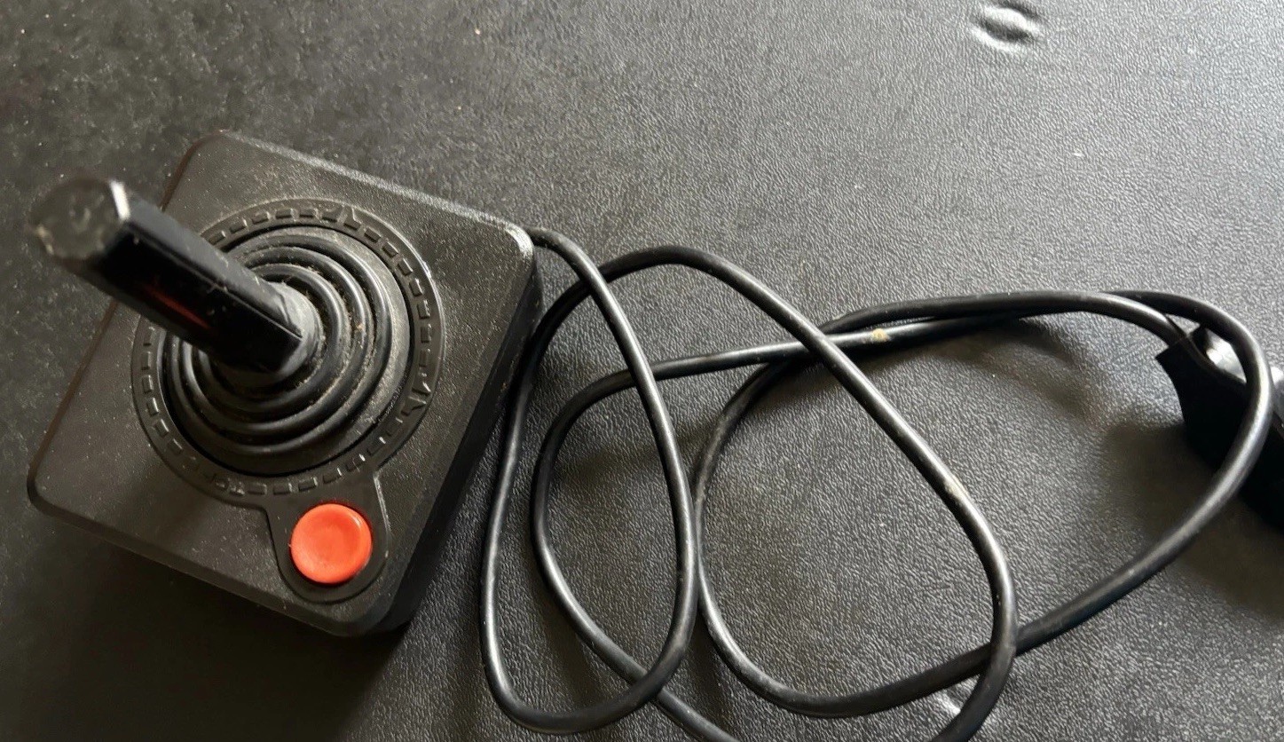 Atari 2600 Light Sixer 6-Switch Console Untested Please Read