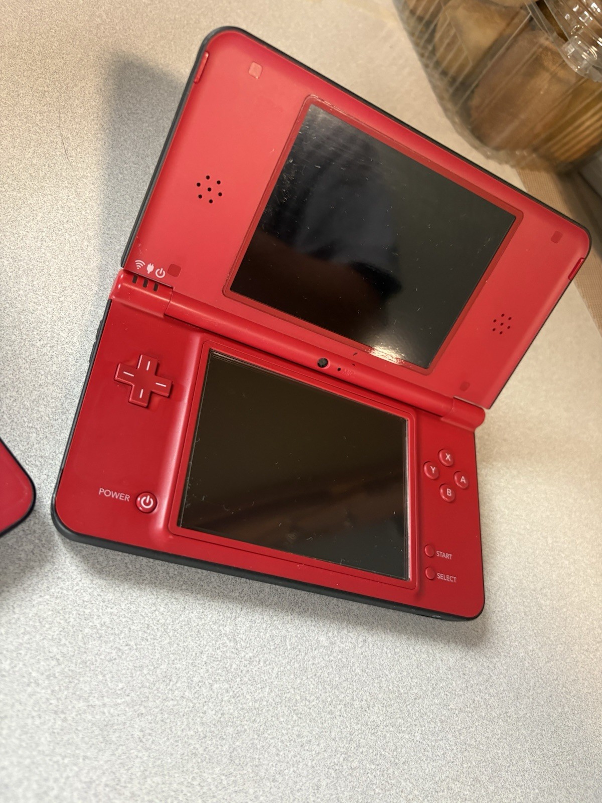 Nintendo DSi XL Super Mario Bros. 25th Anniversary Edition Red (2x) FOR PARTS