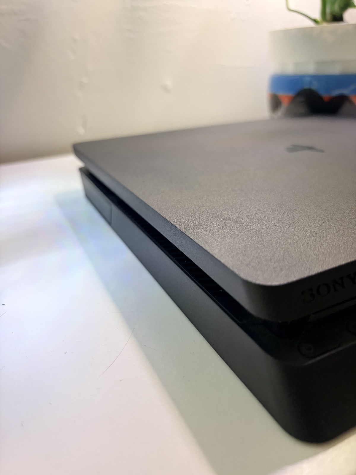 Sony PlayStation 4 Slim 1TB Console (FW 10.01)
