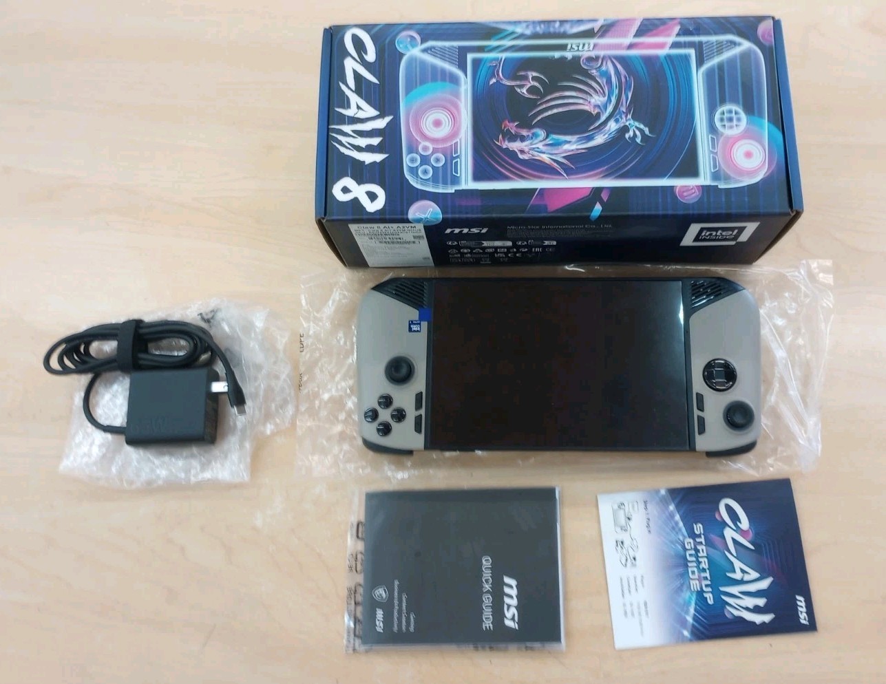 MSI Claw 8″ 120Hz Gaming Handheld, Touchscreen -Intel Core Ultra 7 32GB 1TB SSD