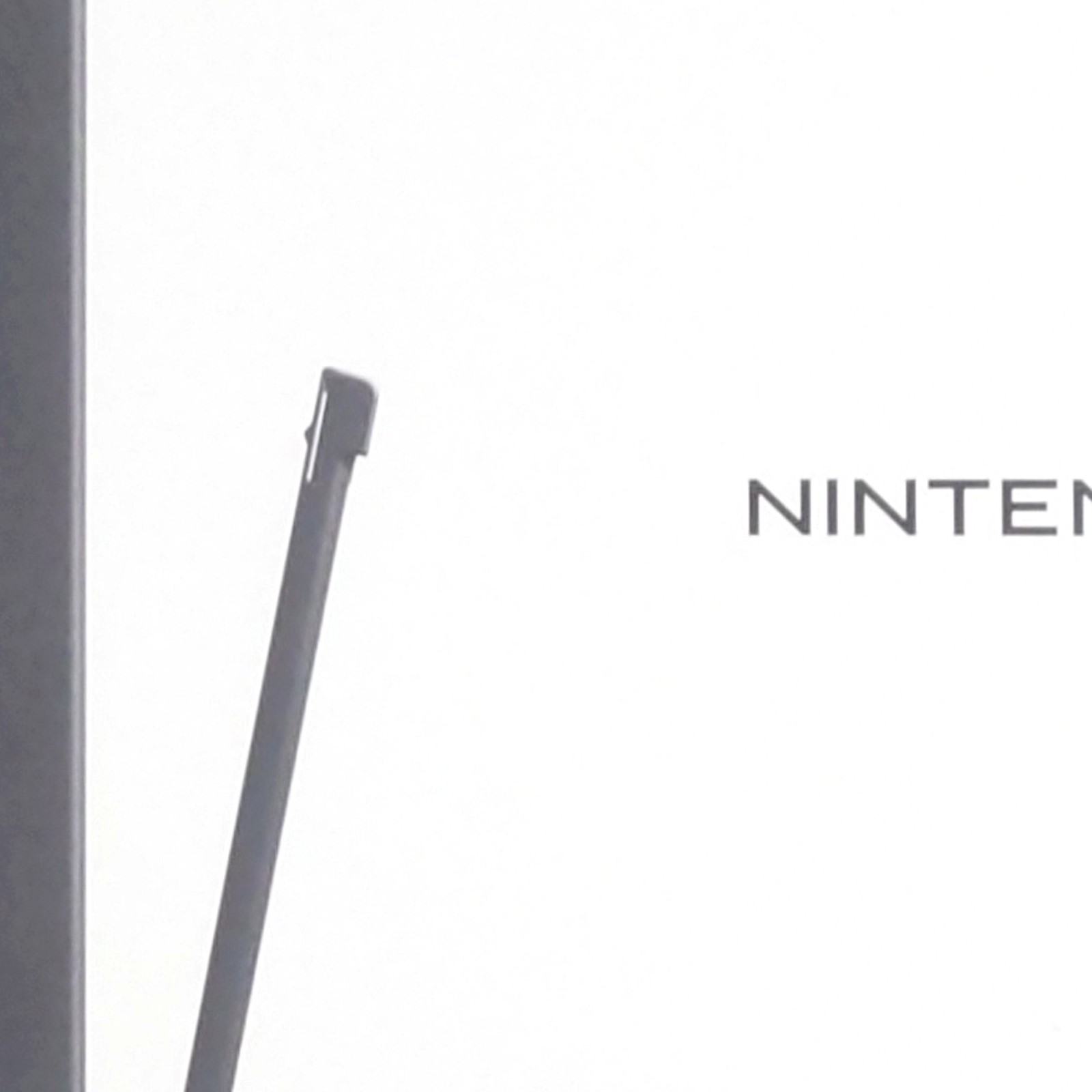 Nintendo DSi Black TWL-S-KA Console with Box and Charger NTSC-J