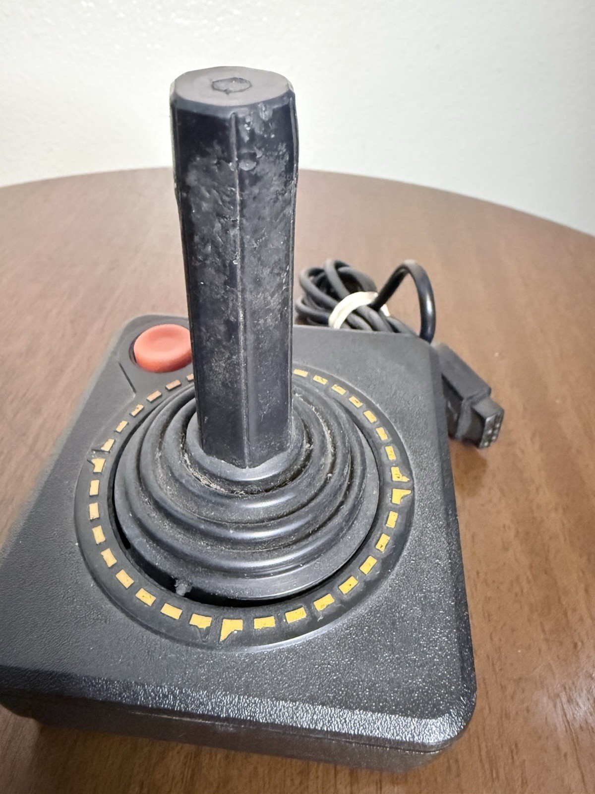 Recapped Atari 2600 «Vader» Black Game Console w/ Game & Joystick