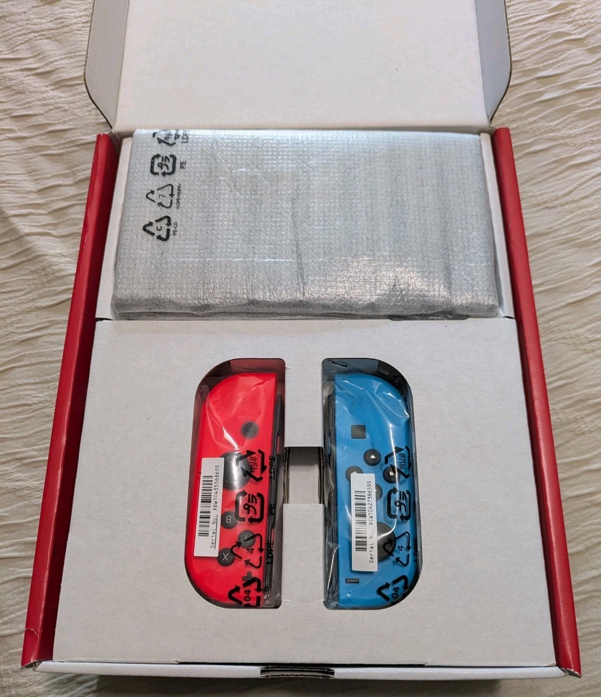 Nintendo Switch Console Neon Blue Red Joy-Con, Mario Kart 8 Deluxe Ed, 121634