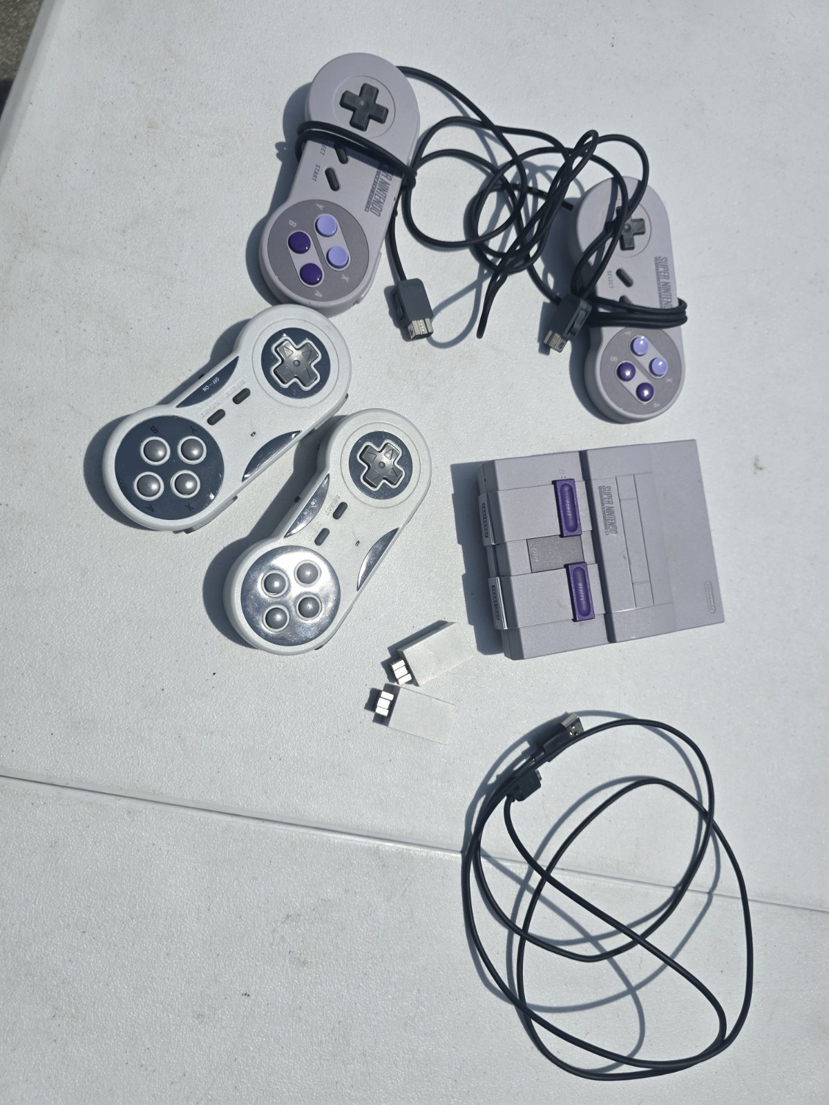 Nintendo SNES Classic Edition Mini Console HDMI 720p NTSC-U/C 4 Controllers