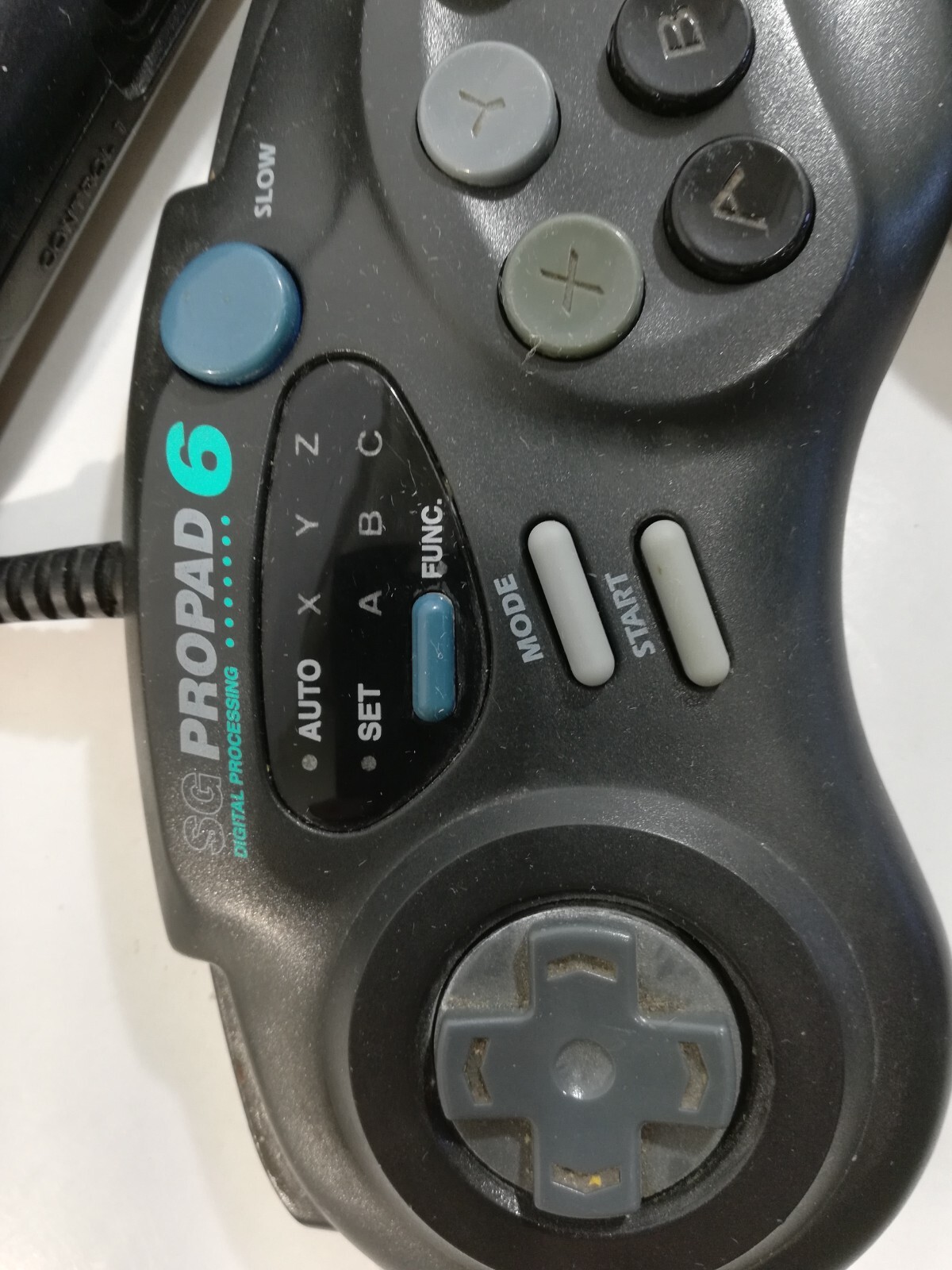 Sega Genesis II w/ two controllers and power supply (read description)