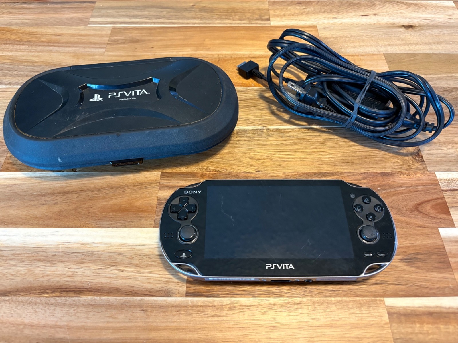 Sony PlayStation Vita 3G/Wi-Fi 16GB memory card – Black
