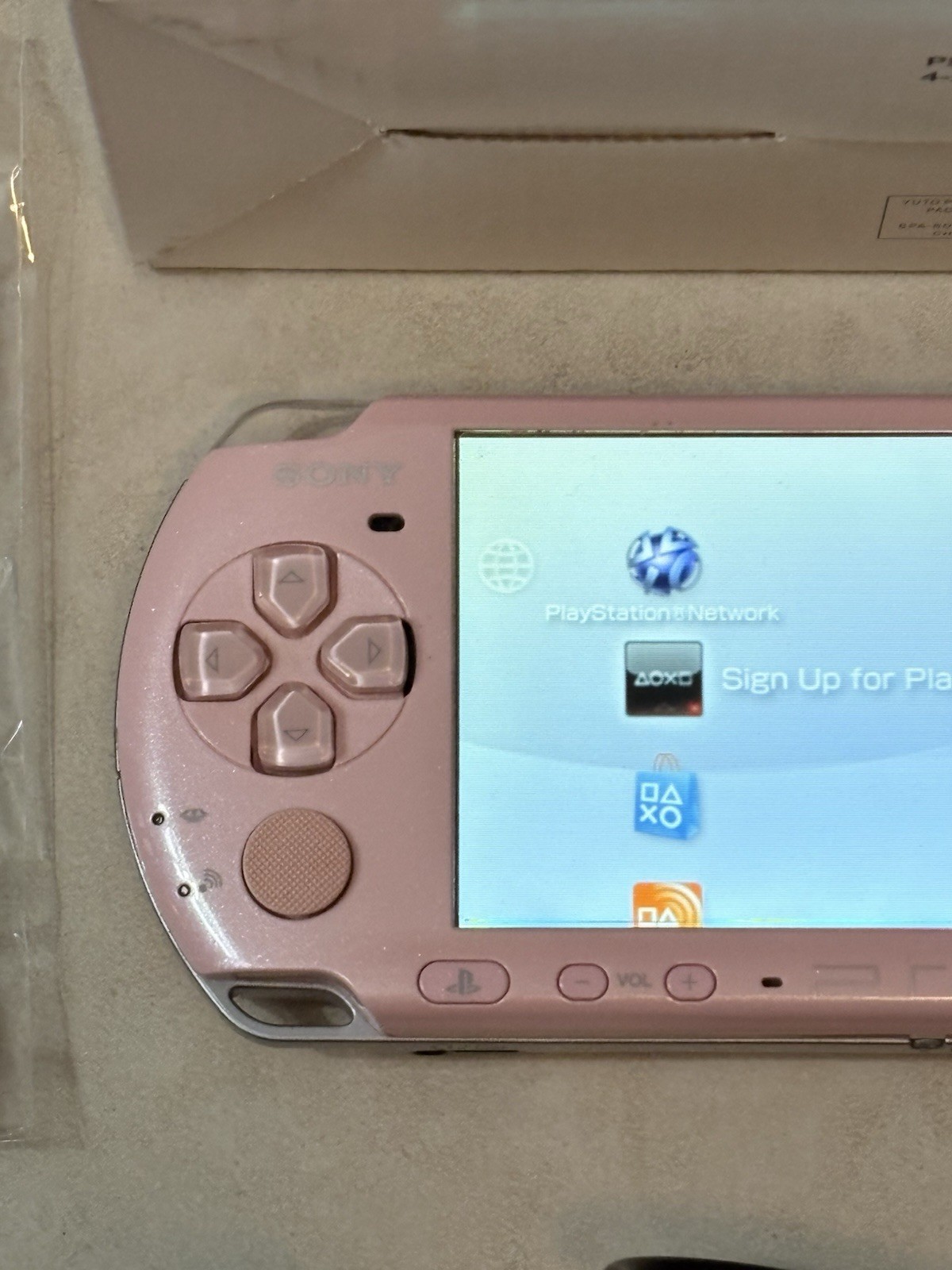 Sony PSP 3000 Console, Blossom Pink Near Mint Complete In Box