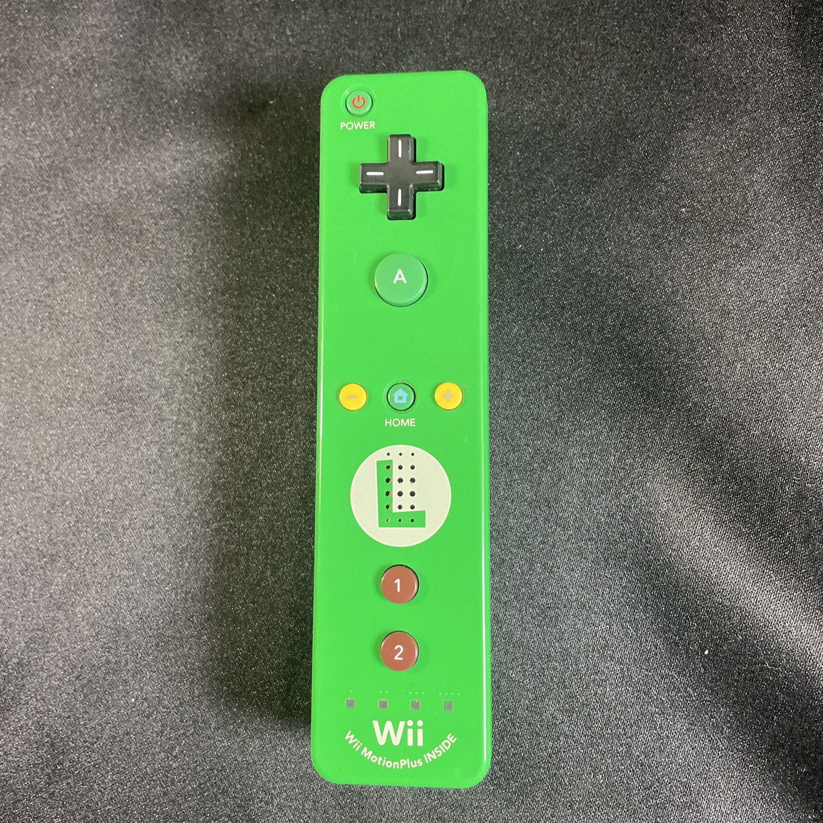 Nintendo Wii Family Edition RVL-101 512MB – Black Tested With Manual Flat Lay