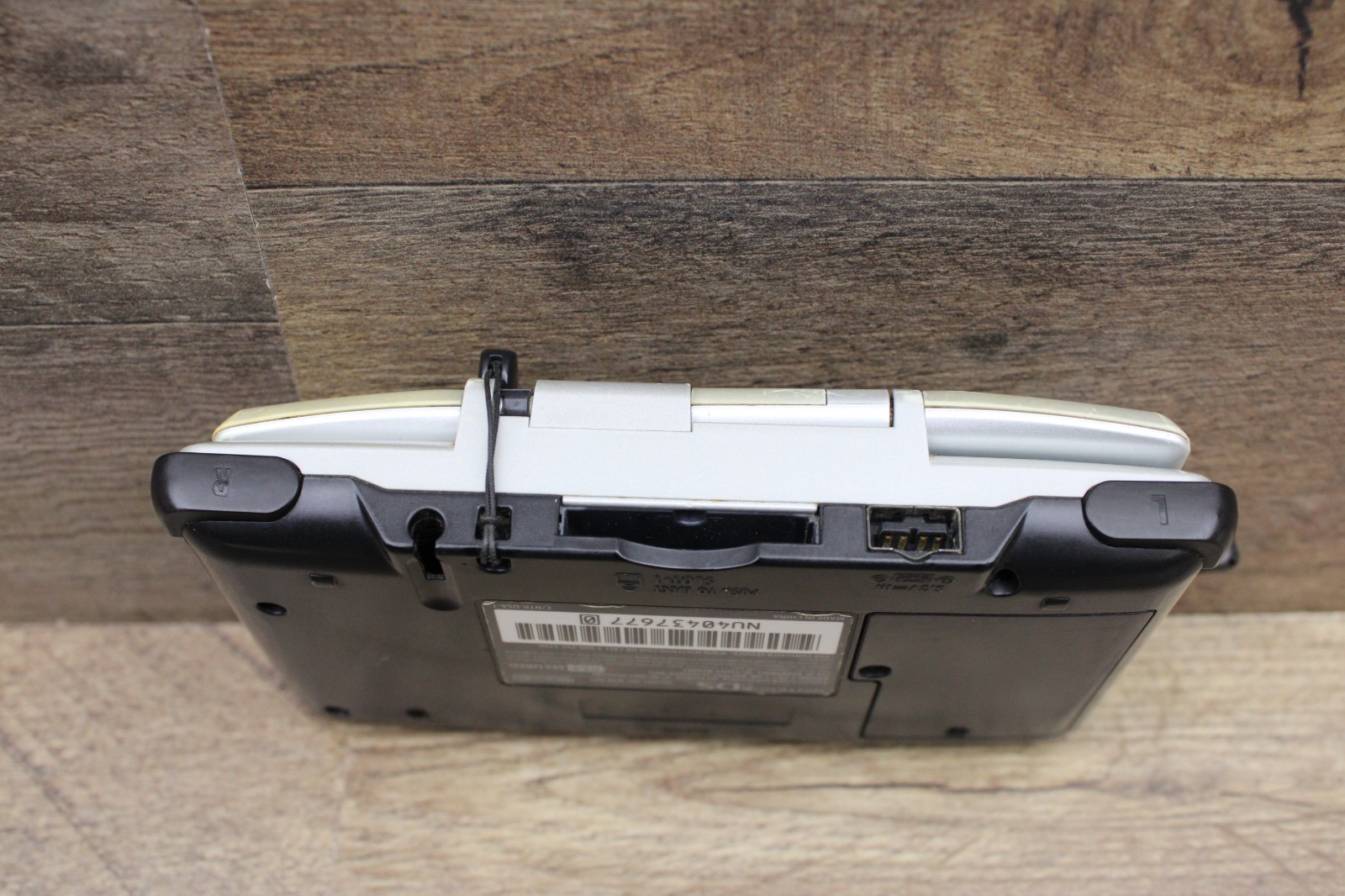 Nintendo DS NTR-001 Console Titanium Silver Tested Works Broken Hinge, Lines