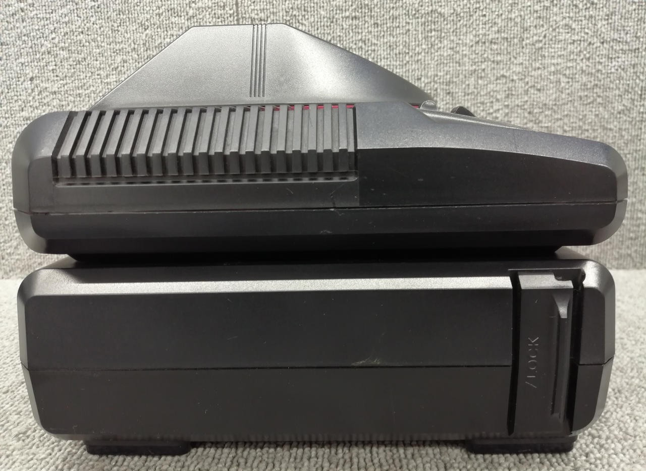 SEGA Mega Drive Genesis Mega CD Console Set HAA-2510 HAA-2910 Japan