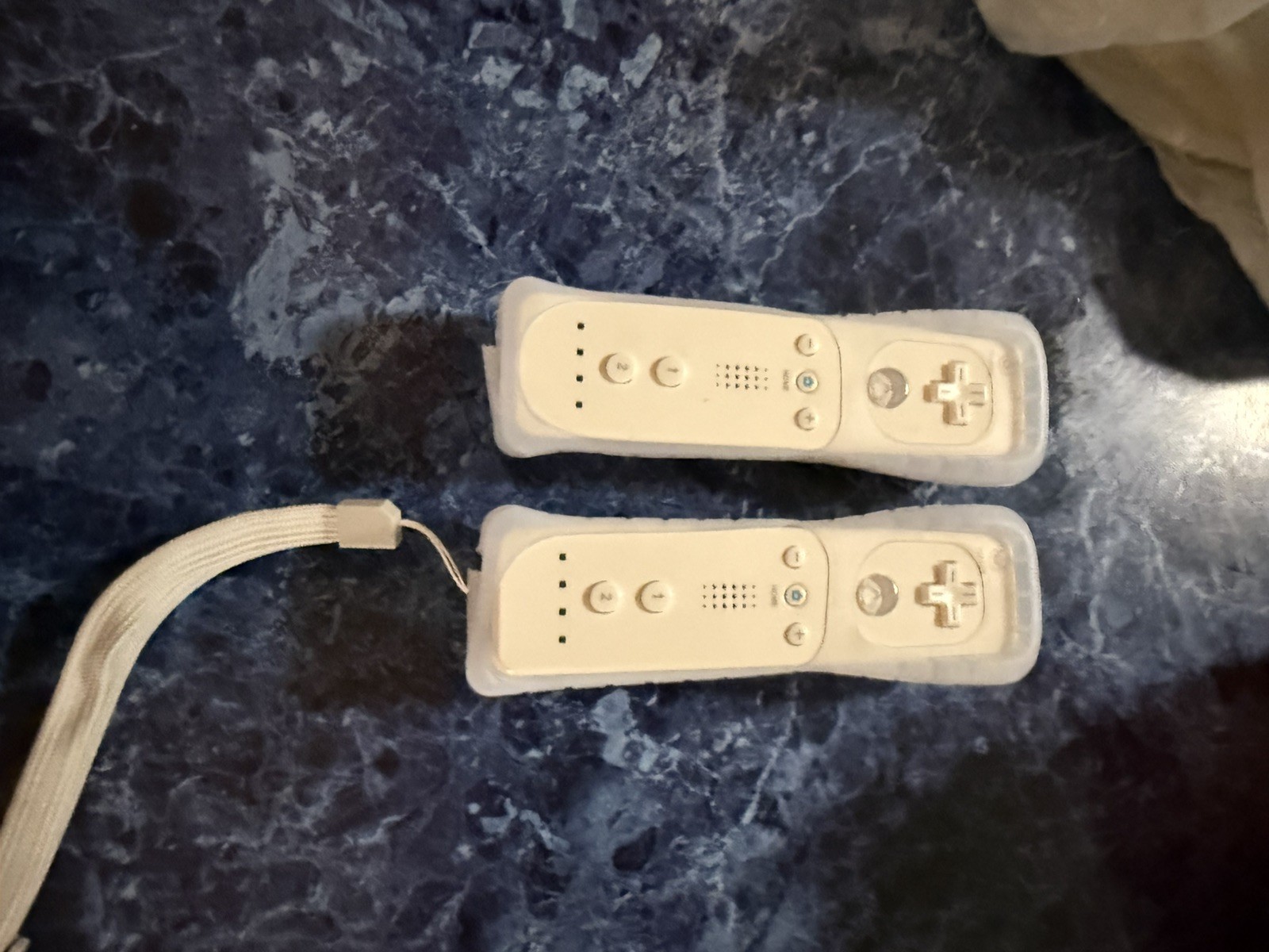 Nintendo Wii Console Bundle backwards compatible with GameCube games.
