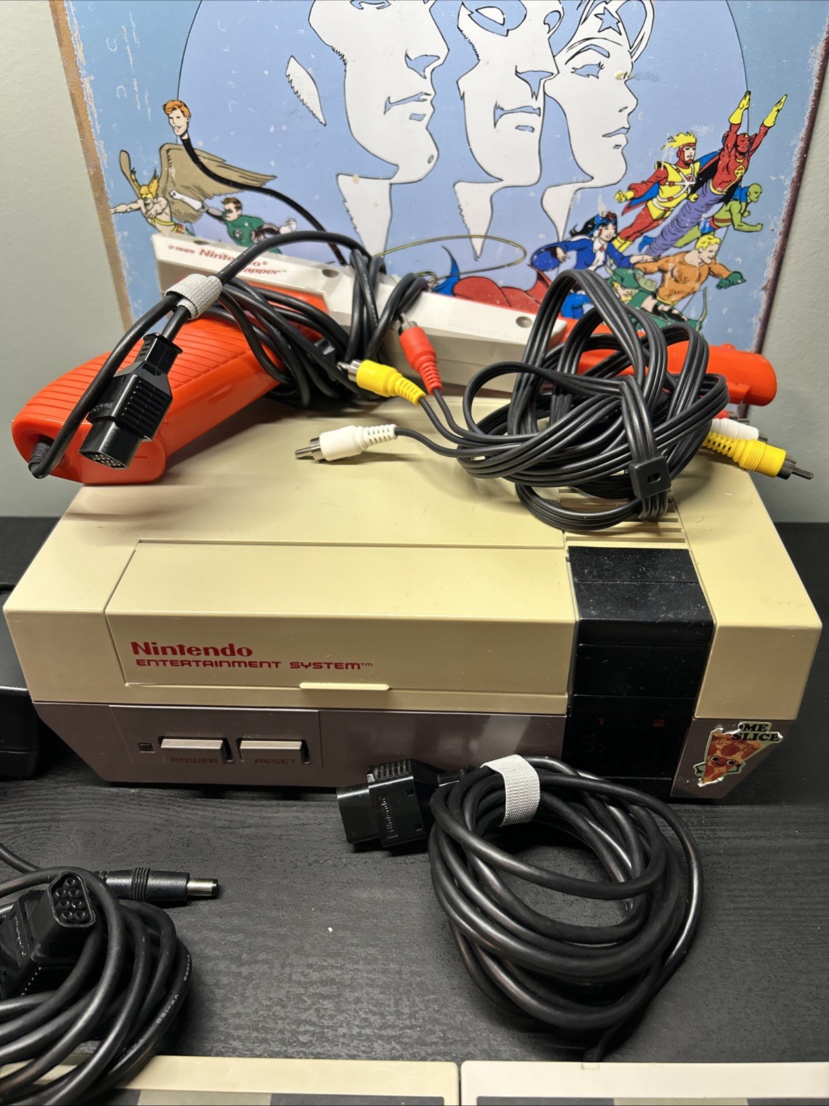 VTG 1985 Nintendo NES-001 Console 2 Controllers And Duck Hunt Gun🔥