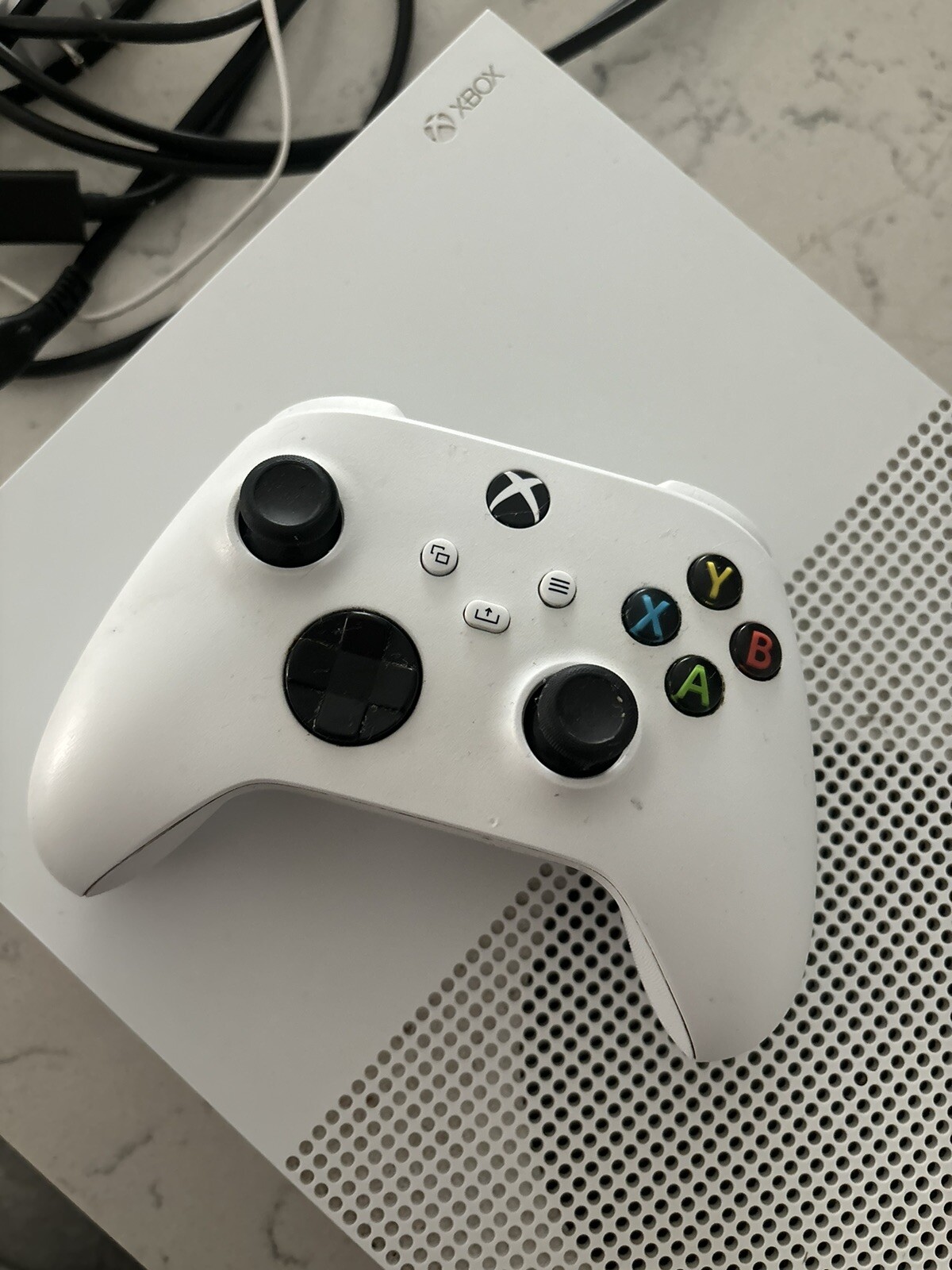 Xbox One X 1tb Robot White Special Edition