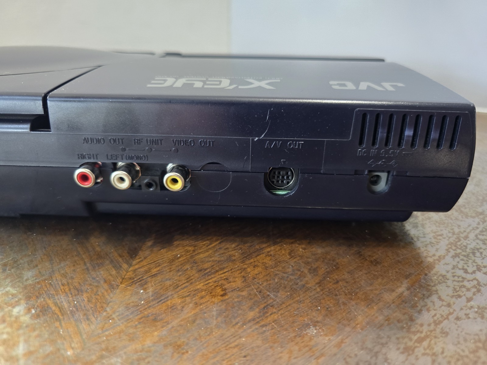 JVC X’EYE Sega Genesis Sega CD with JVC & Genesis Controllers & 4 games Sonic CD