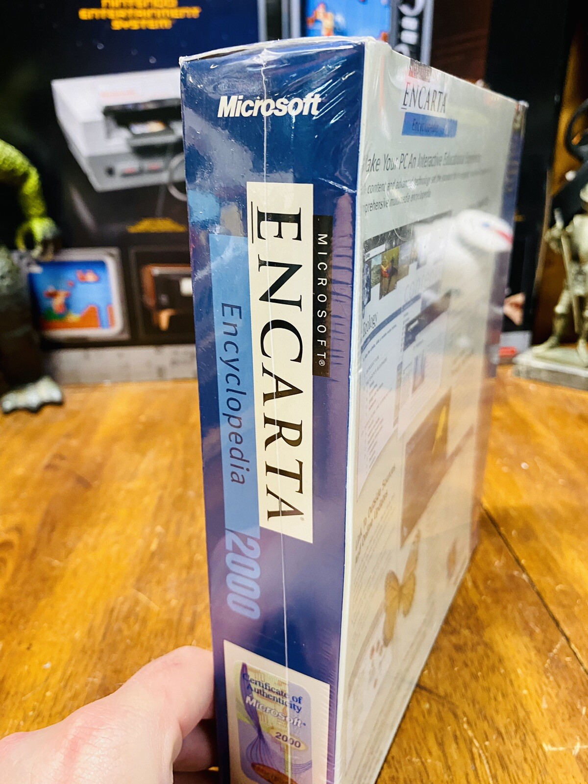 NEW SEALED RARE Microsoft Encarta 2000 Encyclopedia Retail Big Box Windows