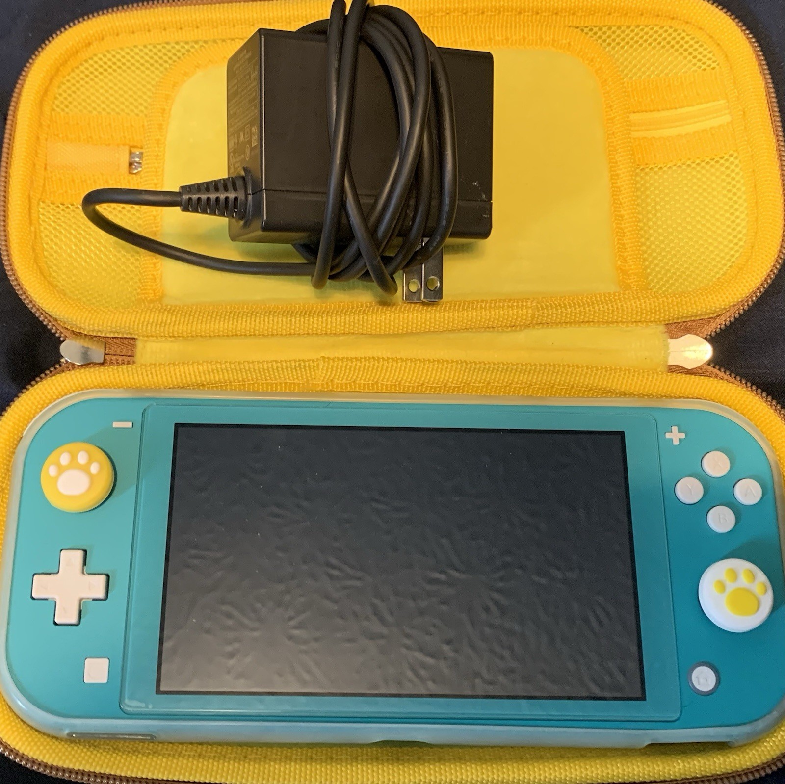 Nintendo Switch Lite Turquoise Blue, Handheld Gaming Console + Case