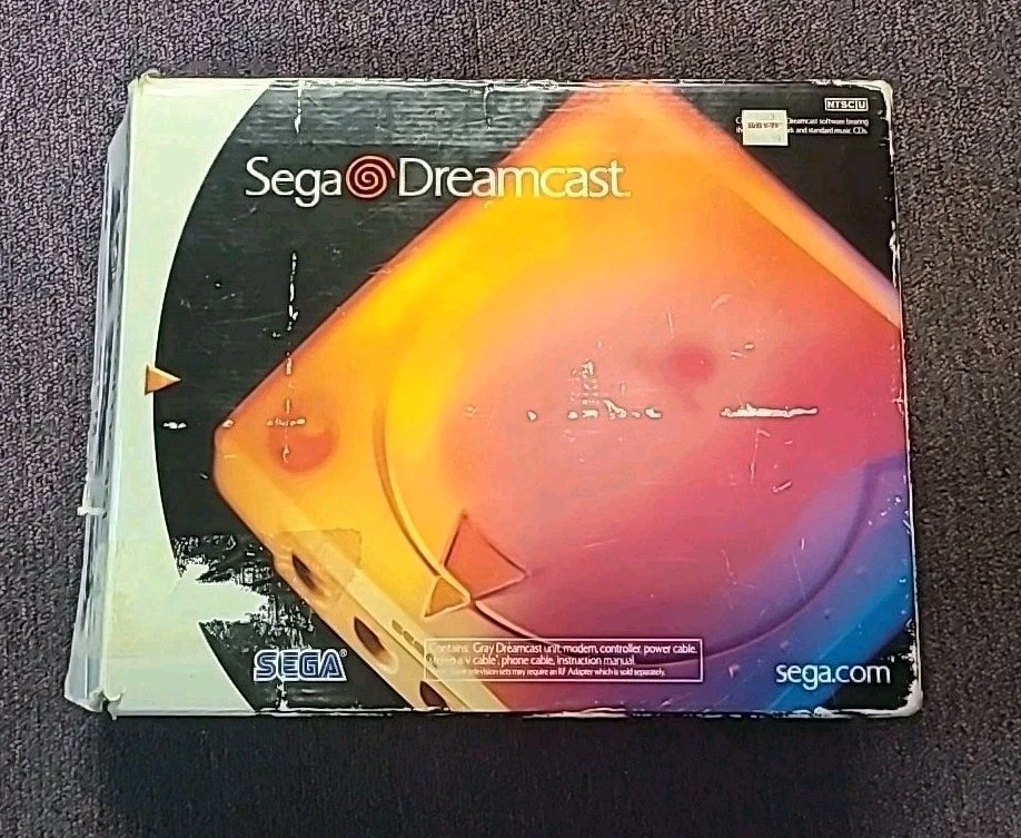 Sega Dreamcast Launch Edition Home Console in Box