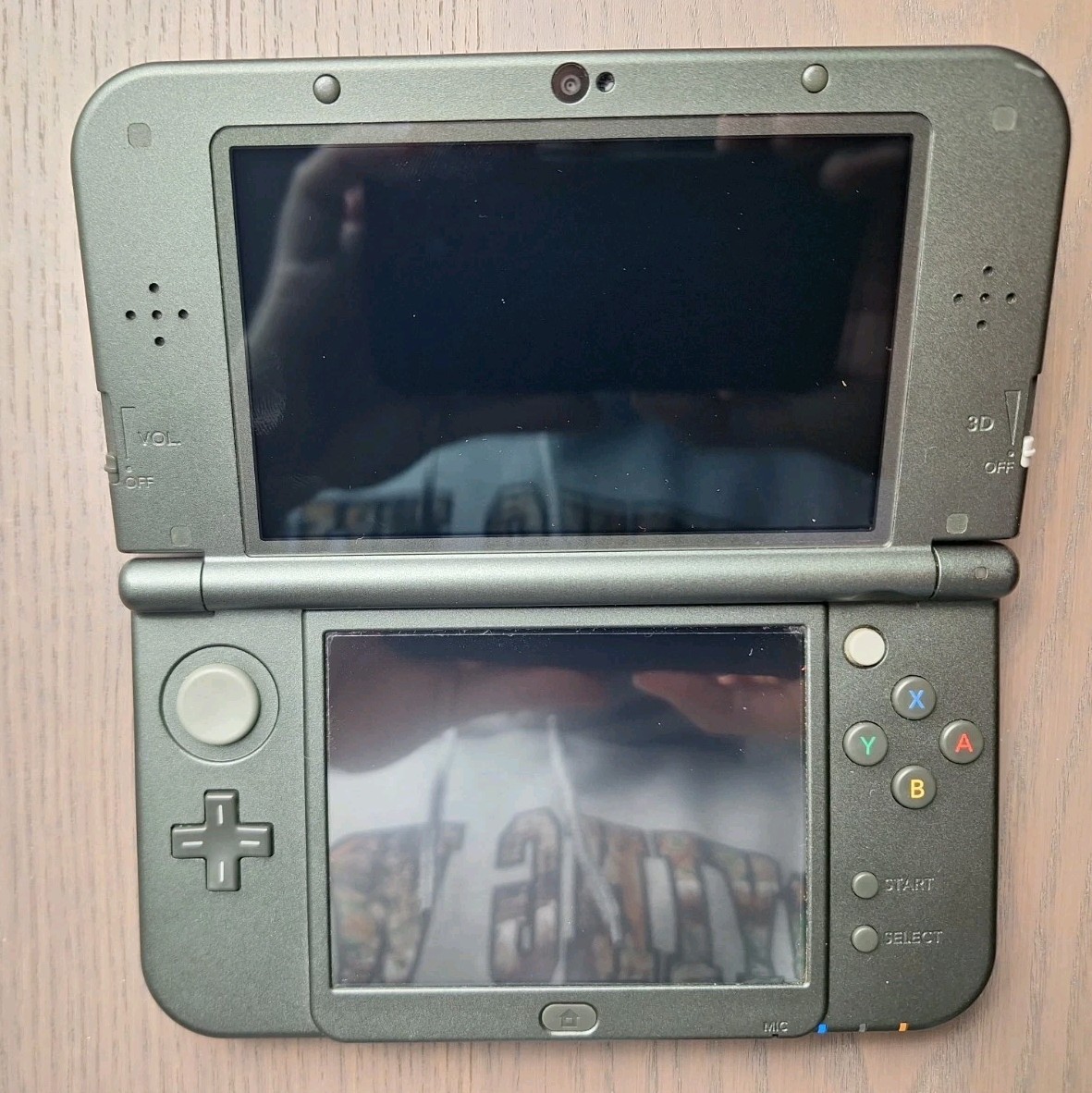 New Nintendo 3DS XL Metallic Black | Charger 32GB SD Card | TOP IPS CIB