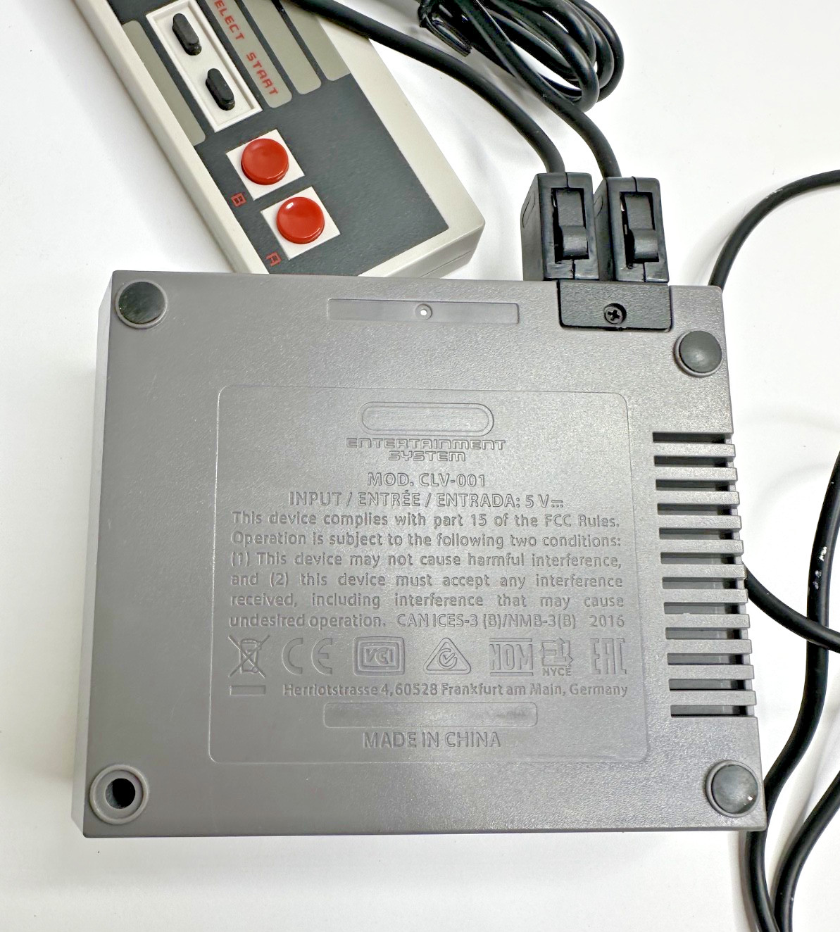 Retro Mini Game 620 Built In Controller Hyperkin Entertainment Systems Lot