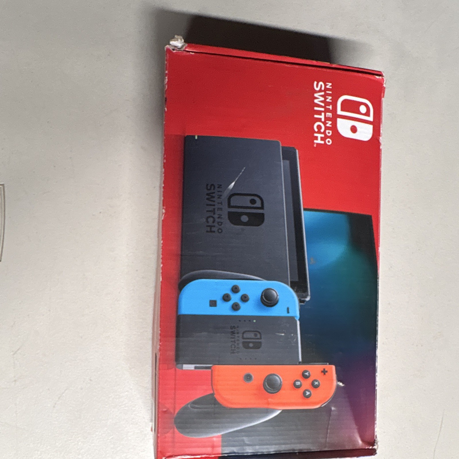 Nintendo switch Dock, Case, controller + Adapters
