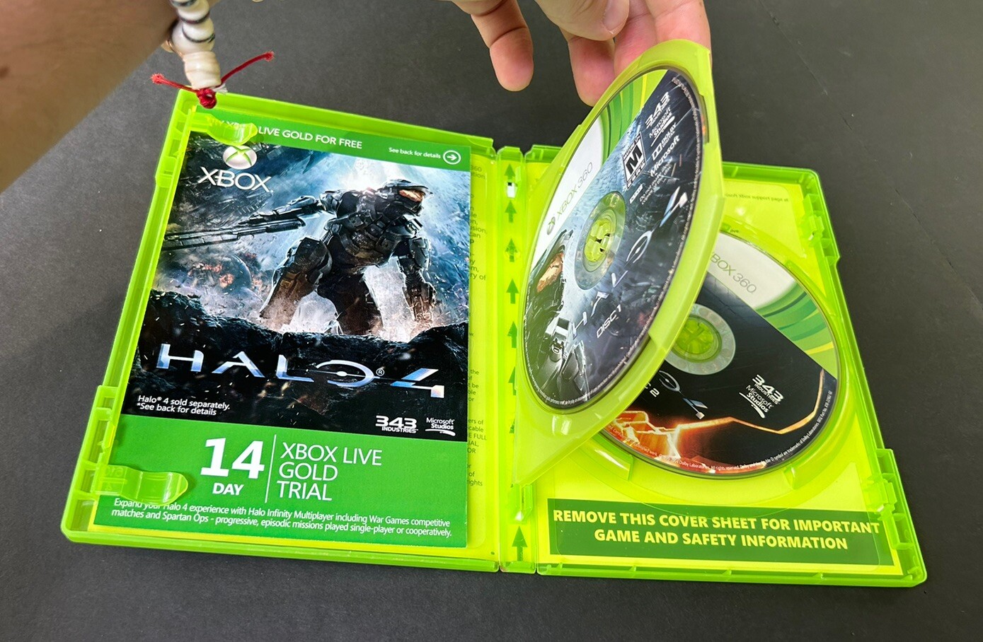 Halo 4 (Microsoft Xbox 360, 2012) 2 Discs. CIB. Tested, Fully Working!