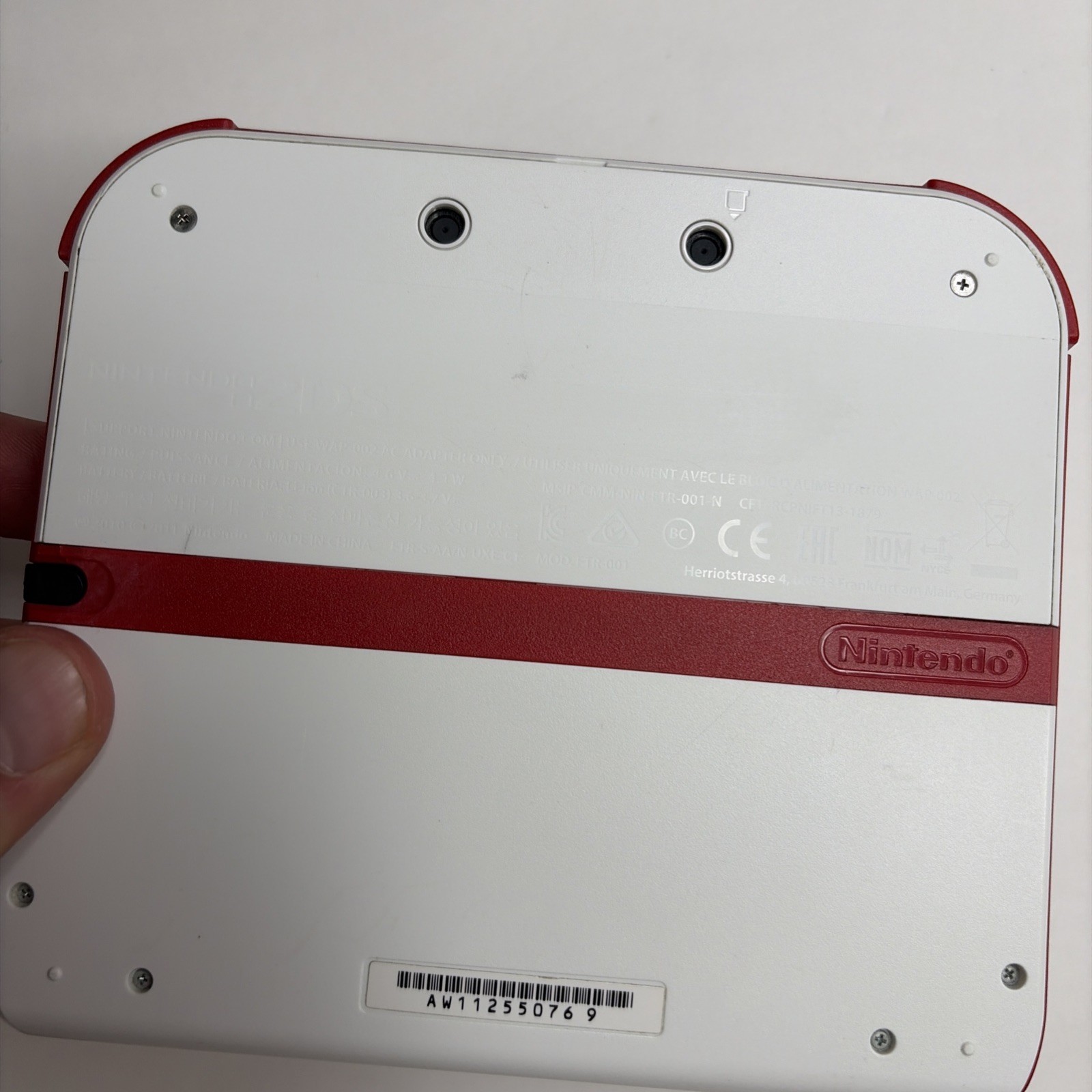 Nintendo 2DS White & Red Handheld System w/Charger Stylus Case US Model