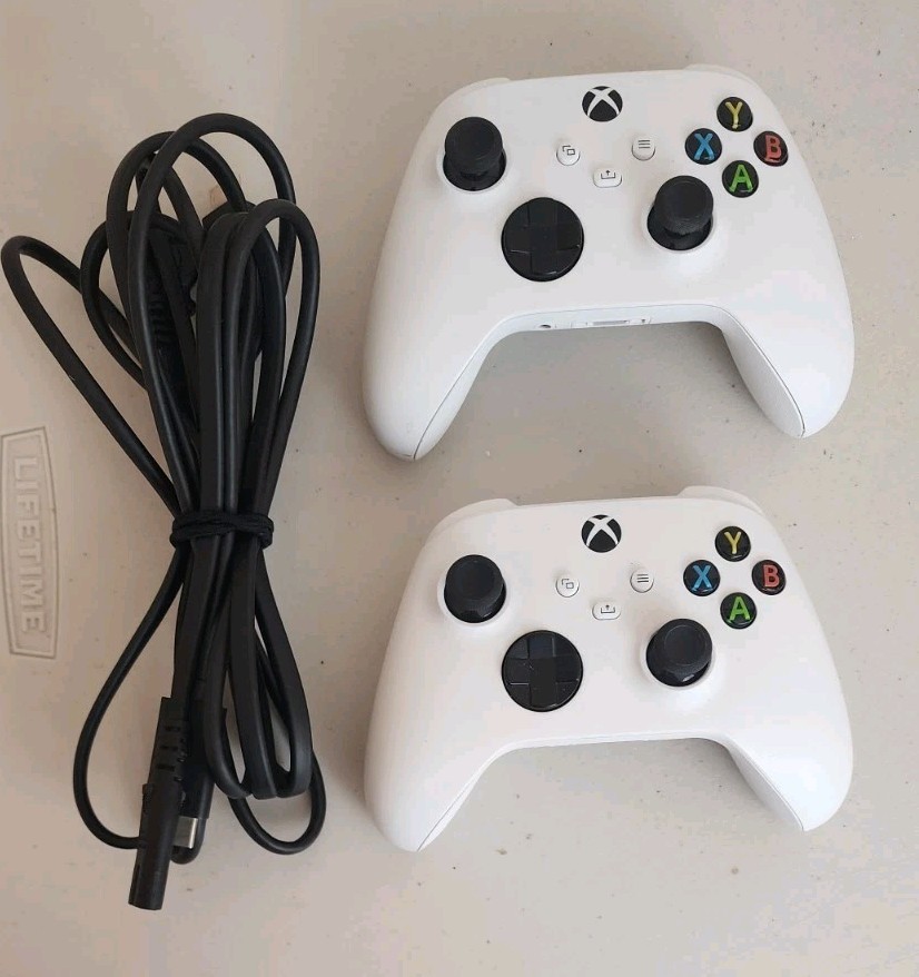EXC COND Microsoft Xbox Series S 512GB Console Gaming System White 1883