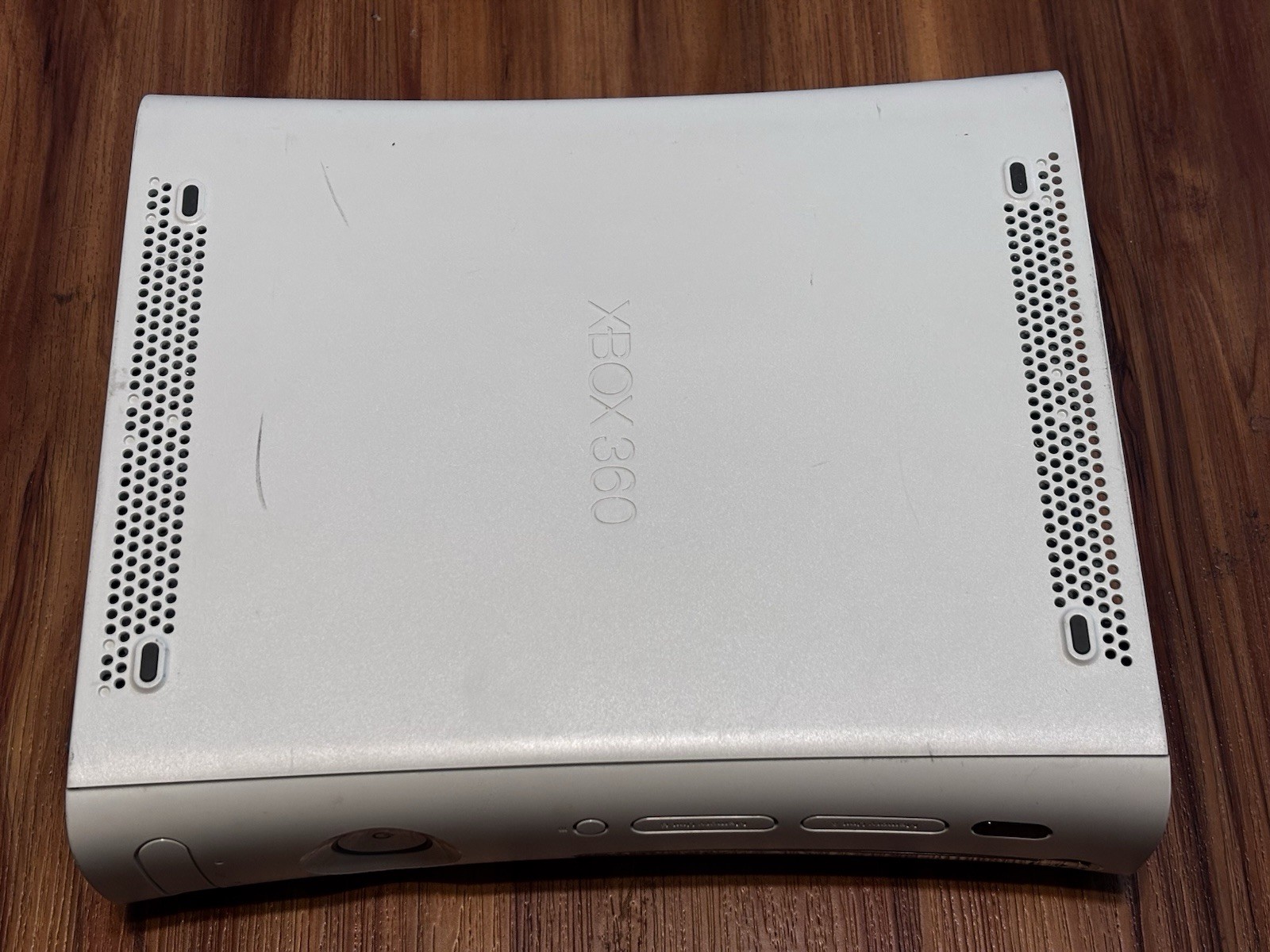 Microsoft Xbox 360 White Console for parts only (red Ring)