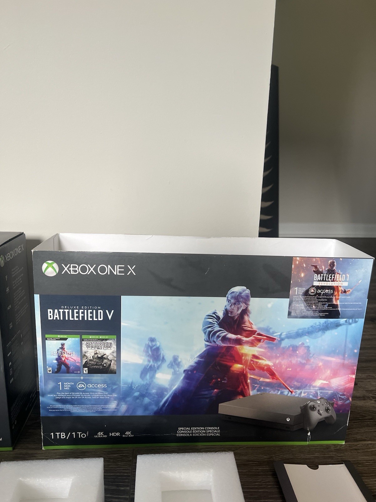Xbox One X 1TB Console Gold Rush Battlefield Special Edition CIB Original Box