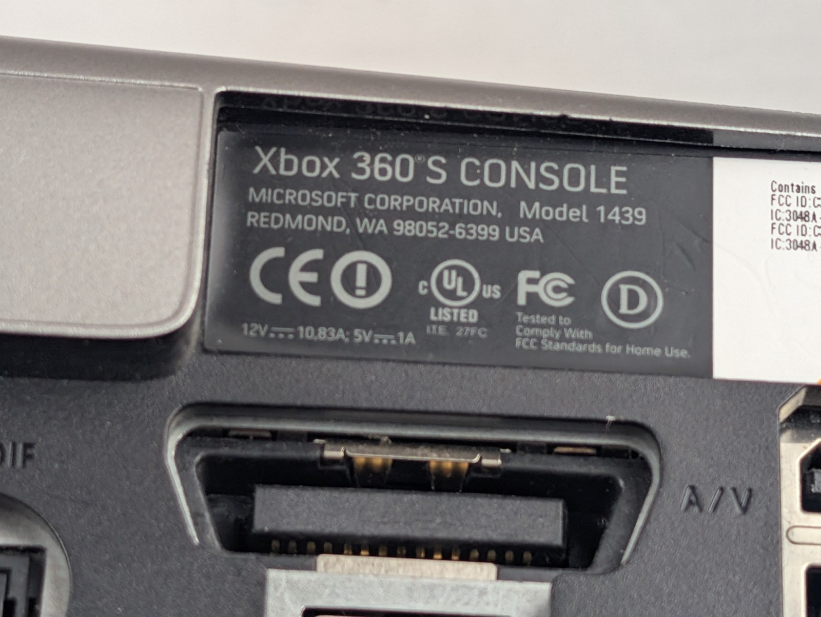 Xbox 360 S 320GB Call of Duty MW3 Edition Complete Tested & Reset