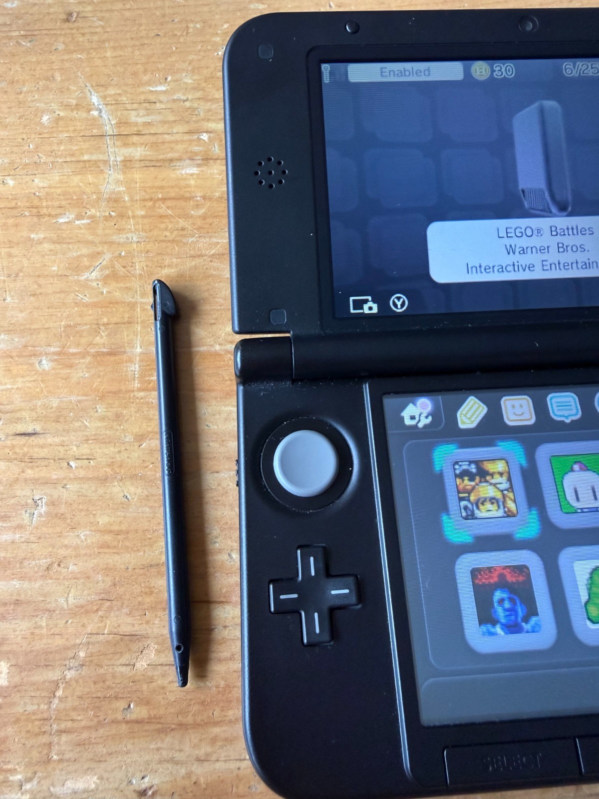 Nintendo 3DS XL Blue/Black – Tested w/ Case, Charger, 4 Games, Stand
