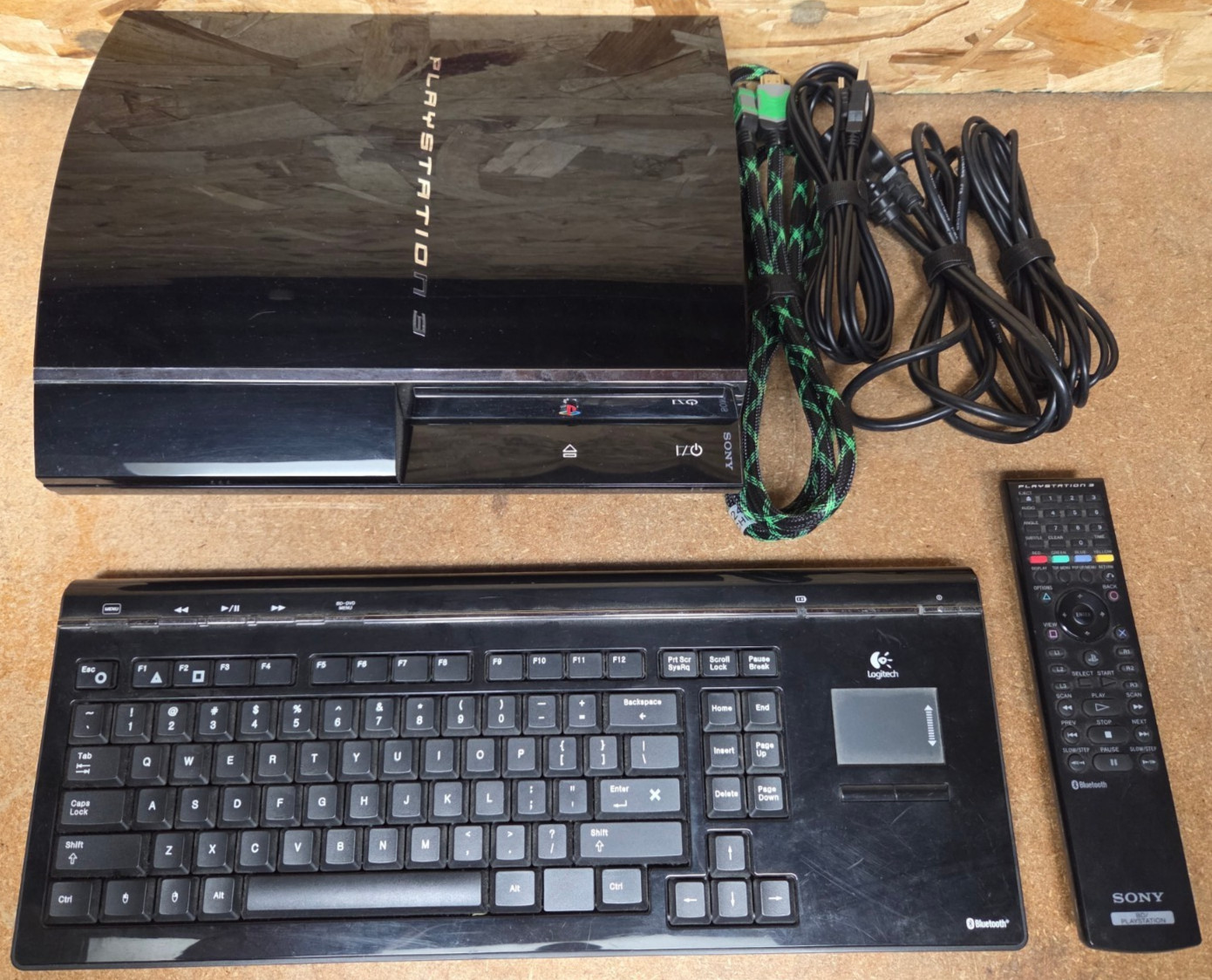 PlayStation 3 (CECHE01) Console & 47 Game Collection & MediaBoard Remote Control