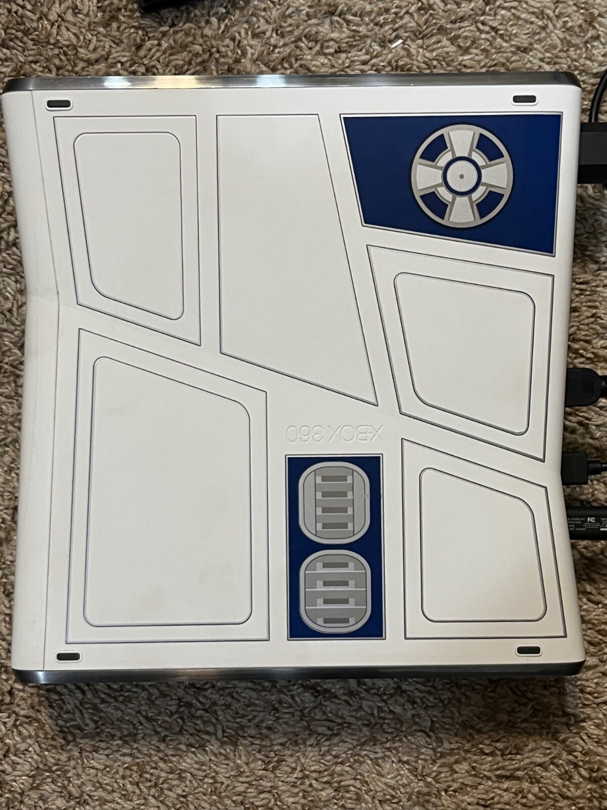 Microsoft Xbox 360 320GB Kinect Star Wars Limited Edition with 4 controllers