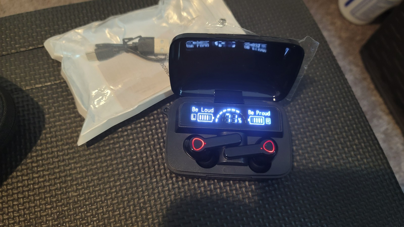 AMPOWN XU MINI M GAMING HANDHELD (64GB GAME CARD) FREE BLUETOOTH EARBUDS