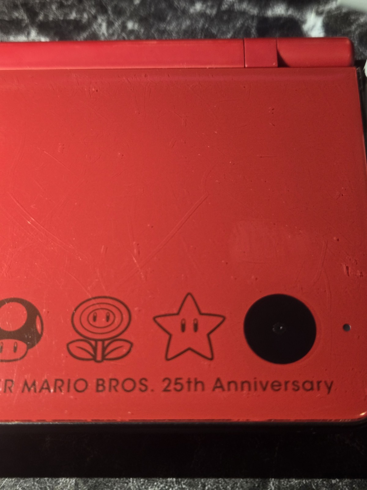 Nintendo DSi XL Super Mario Bros. 25th Anniversary Edition w/ Charger Tested